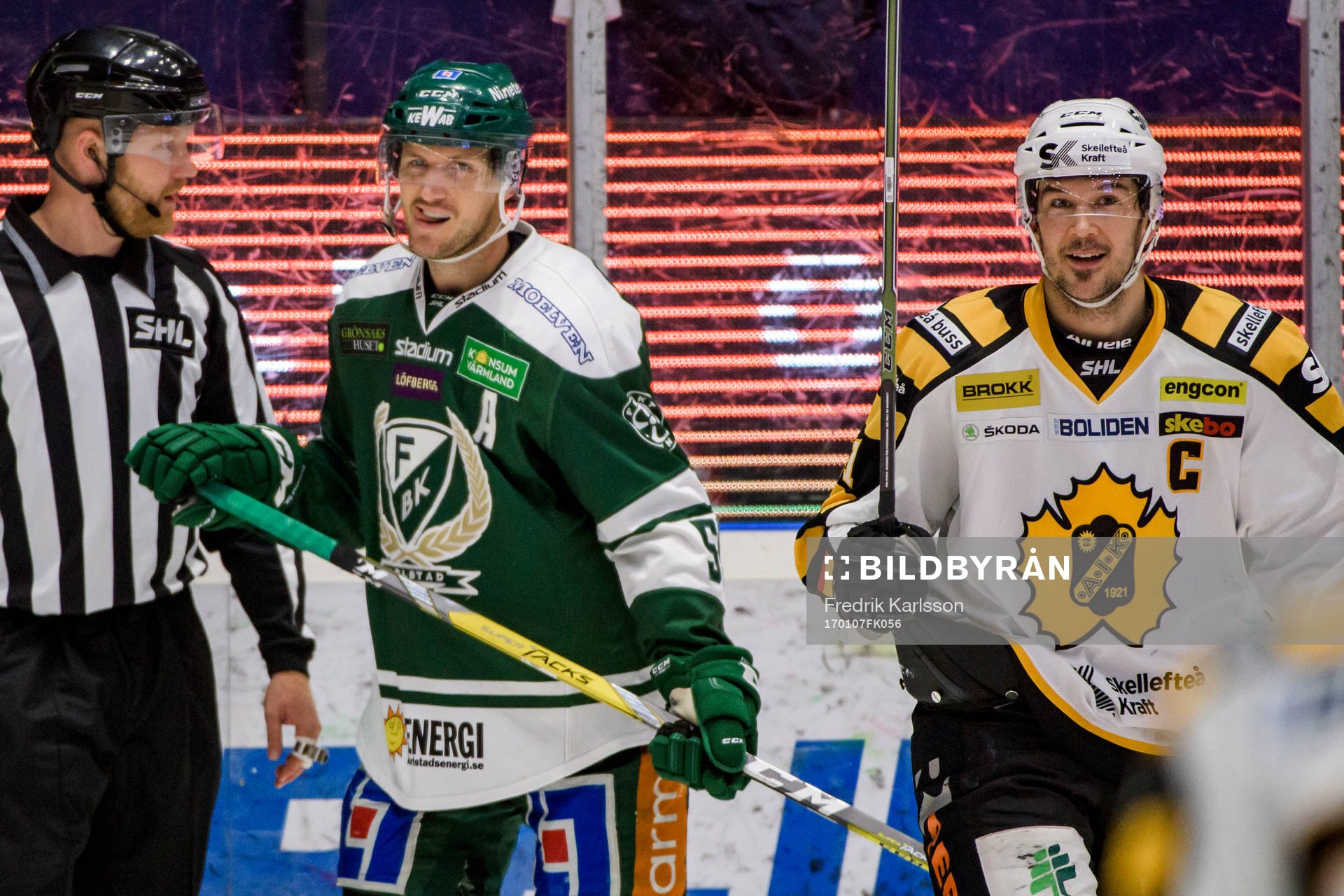 Färjestads Ole-Kristian Tollefsen och Skellefteås Jimmie