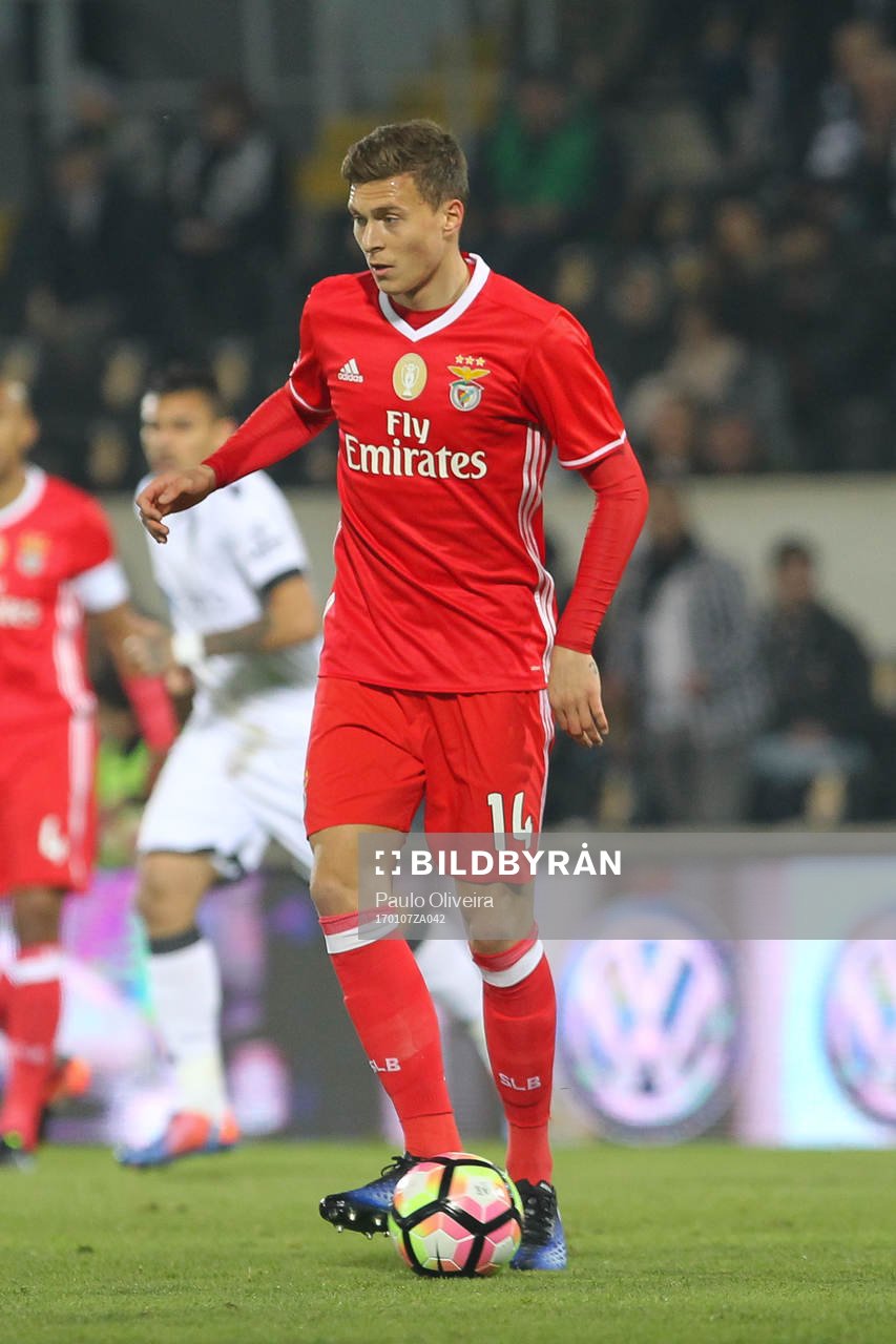 Benfica's Swedish defender Victor Nilsson Lindelöf