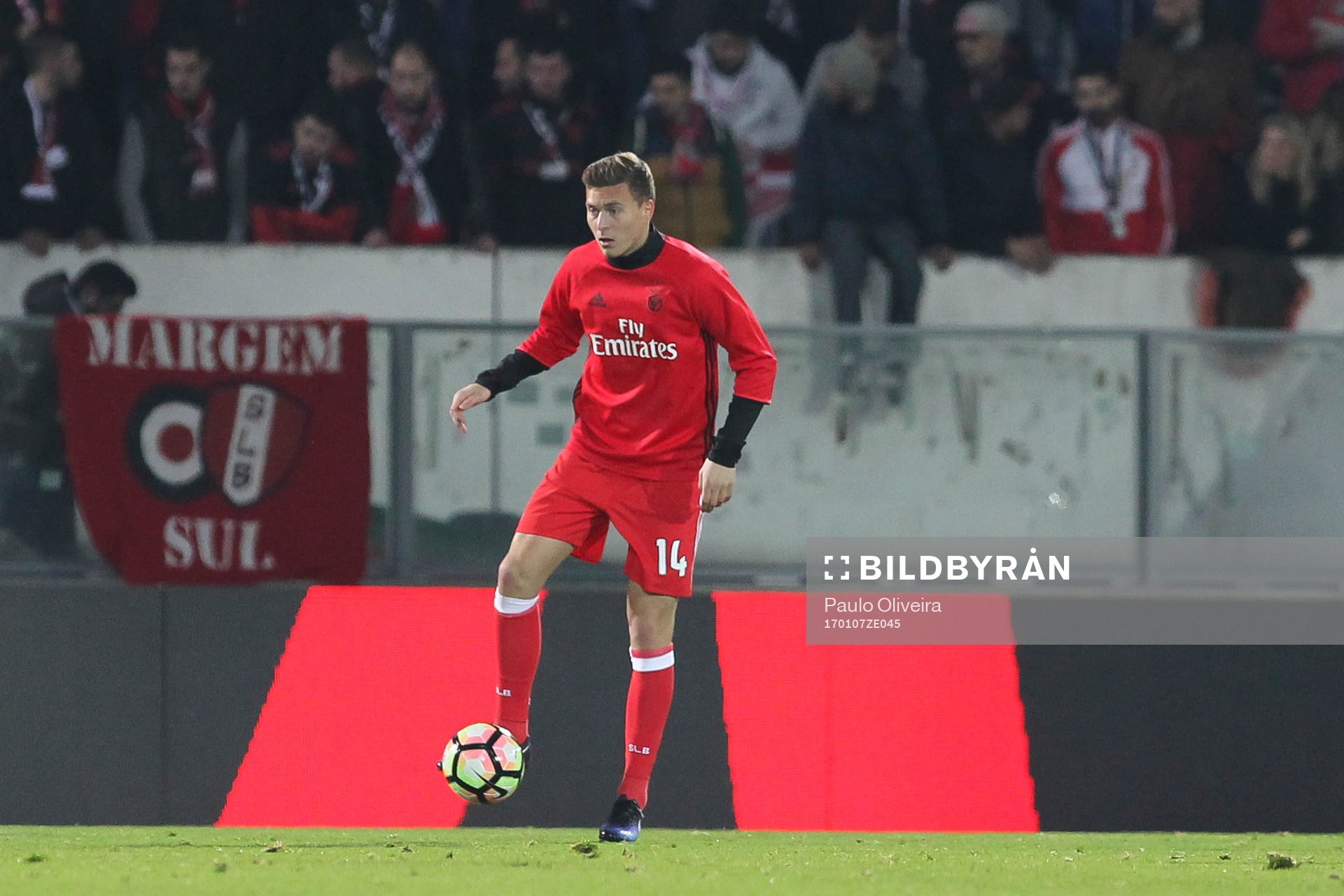 Benfica's Swedish defender Victor Nilsson Lindelöf