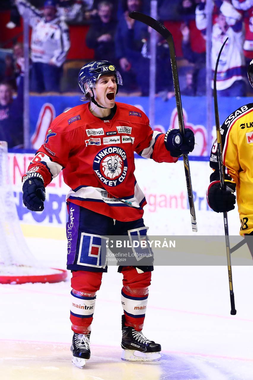 Linköpings Mathis Olimb jublar