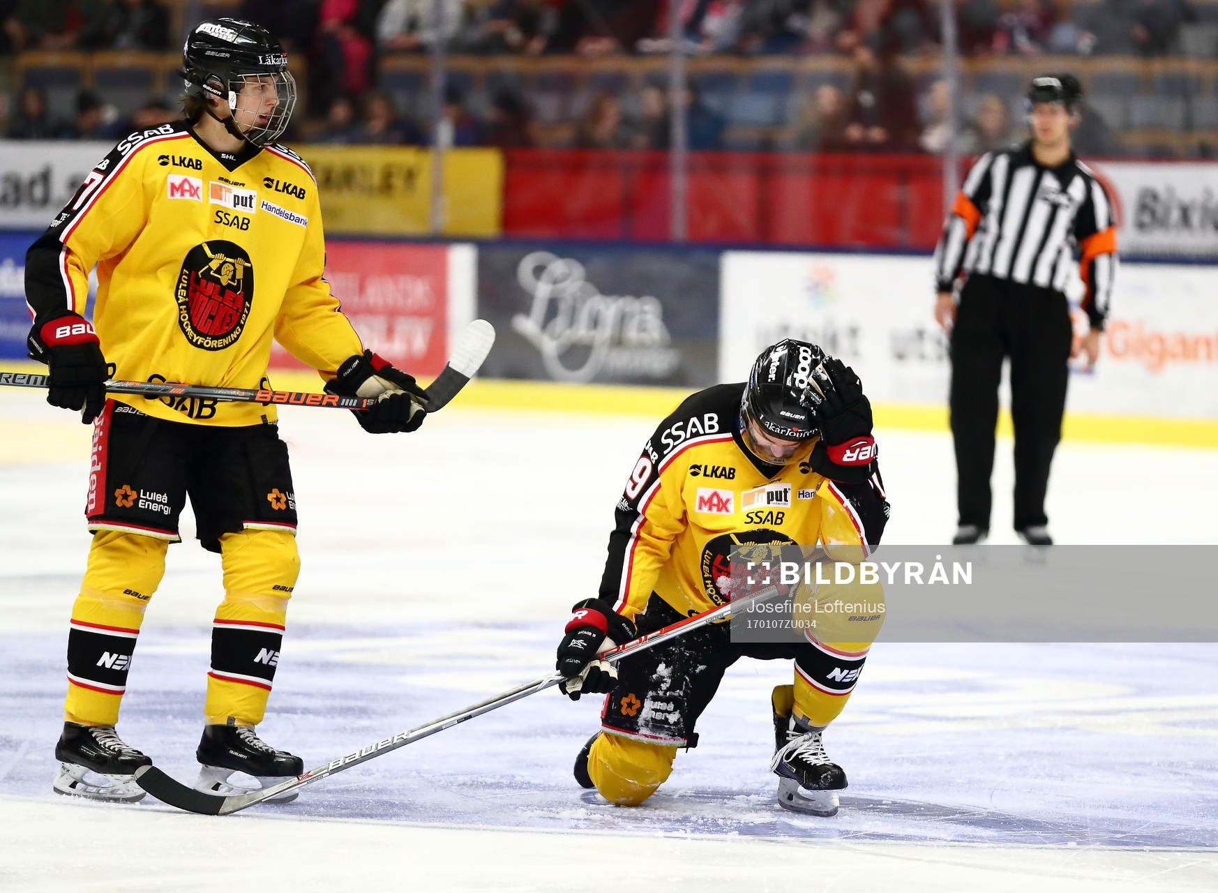 Luleås Jacob Lagacé deppar och ser ut att ha ont