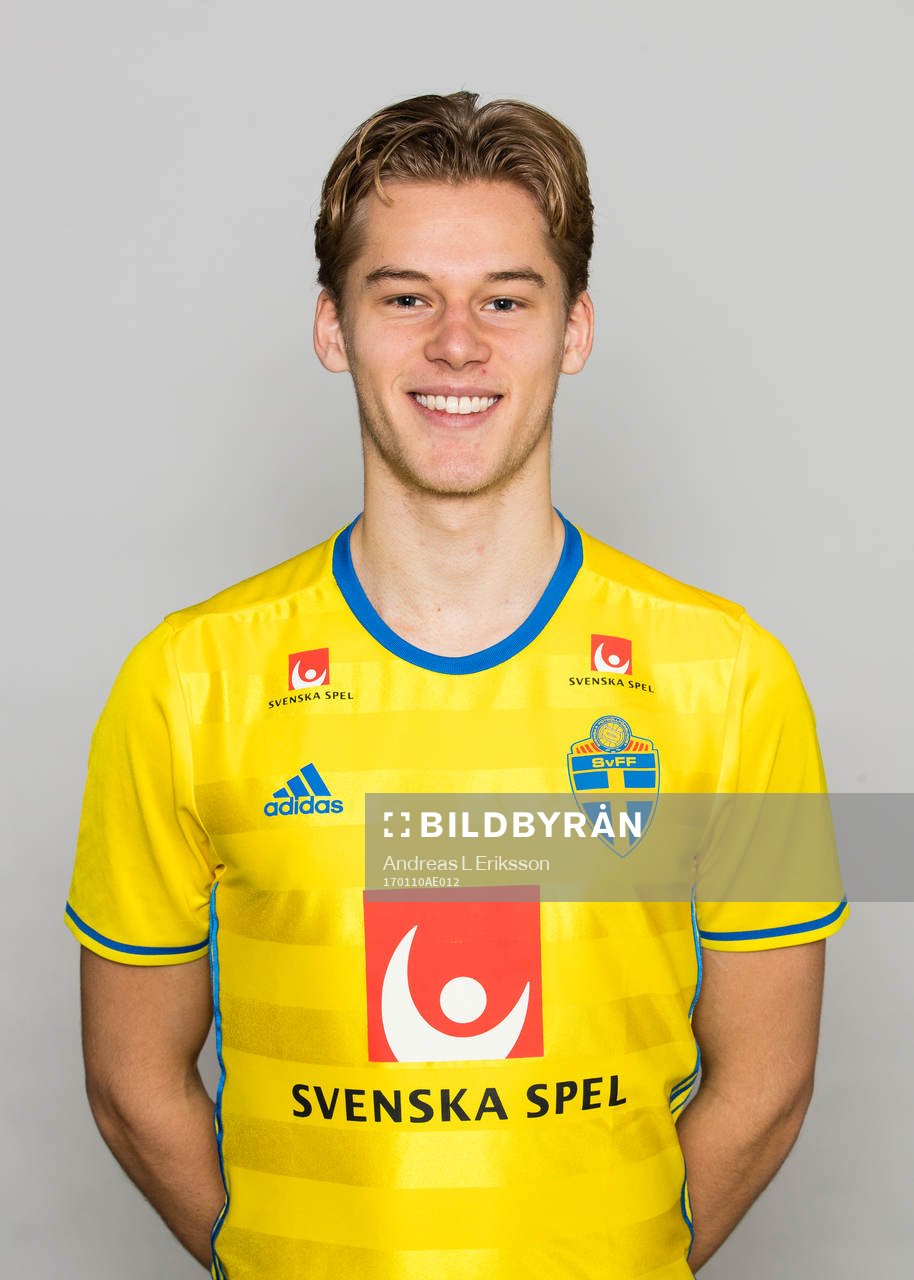 Felix Beijmo i P19/98-landslaget poserar för ett porträtt den 10 januari 2017 i Stockholm. 