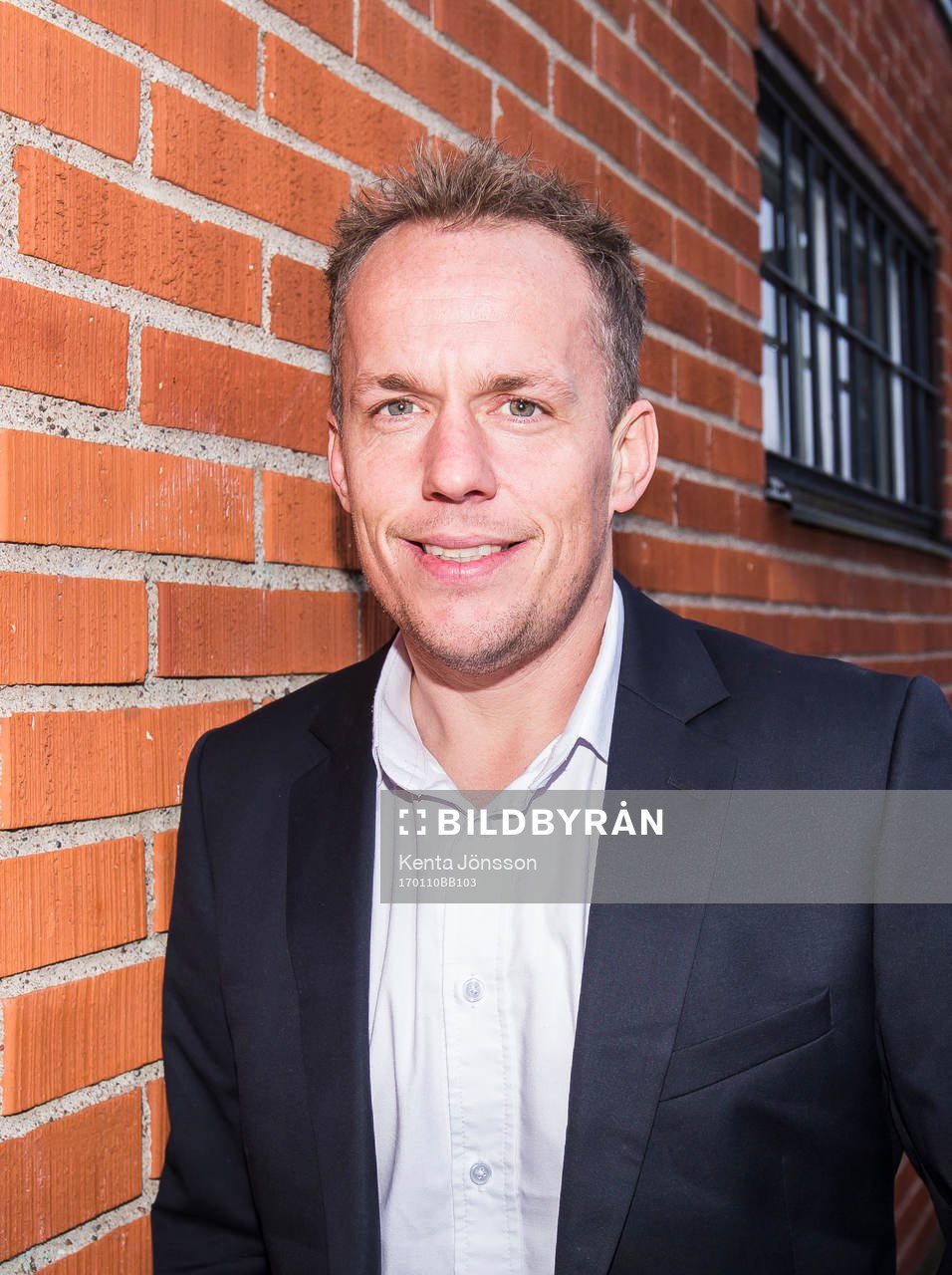 Hammarbys tränare Jakob Michelsen poserar för ett porträtt under en pressträff på Årsta IP den 10 Januari 2017 i Stockholm. 