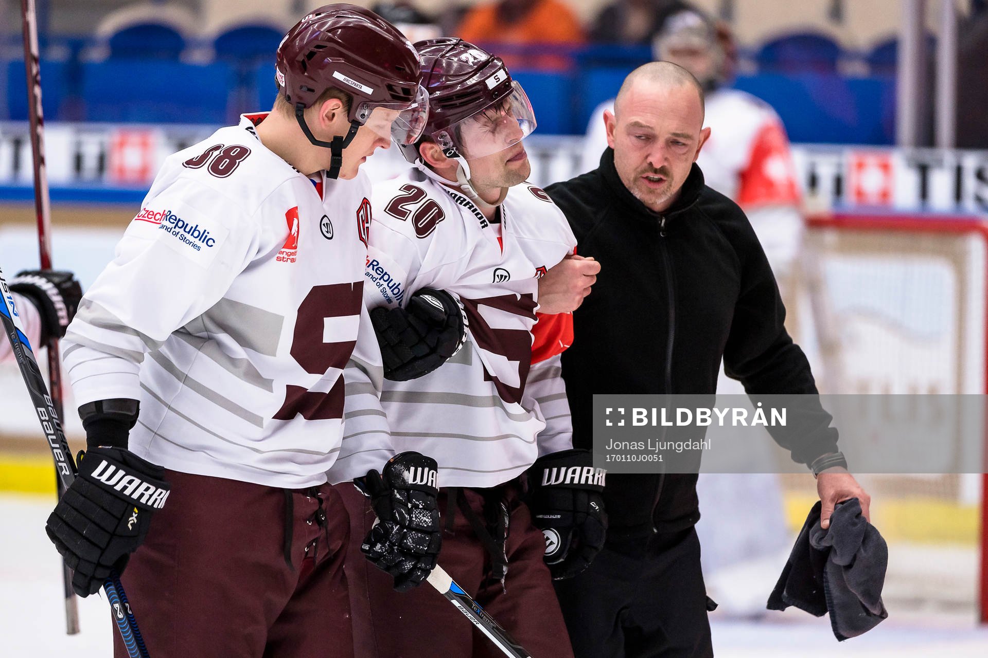 Sparta Prags Petr Vrana leds av isen