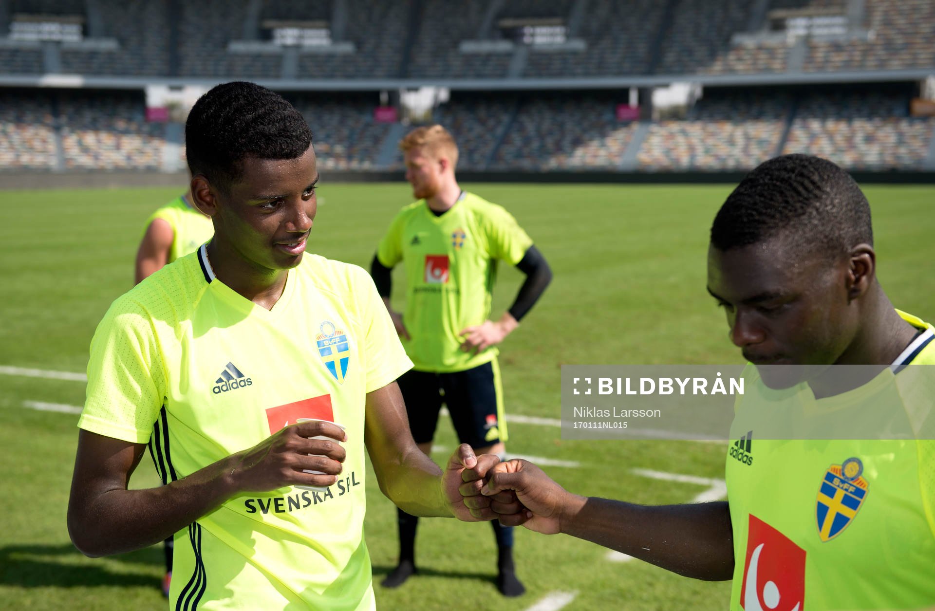 Sveriges Alexander Isak och Ken Sema