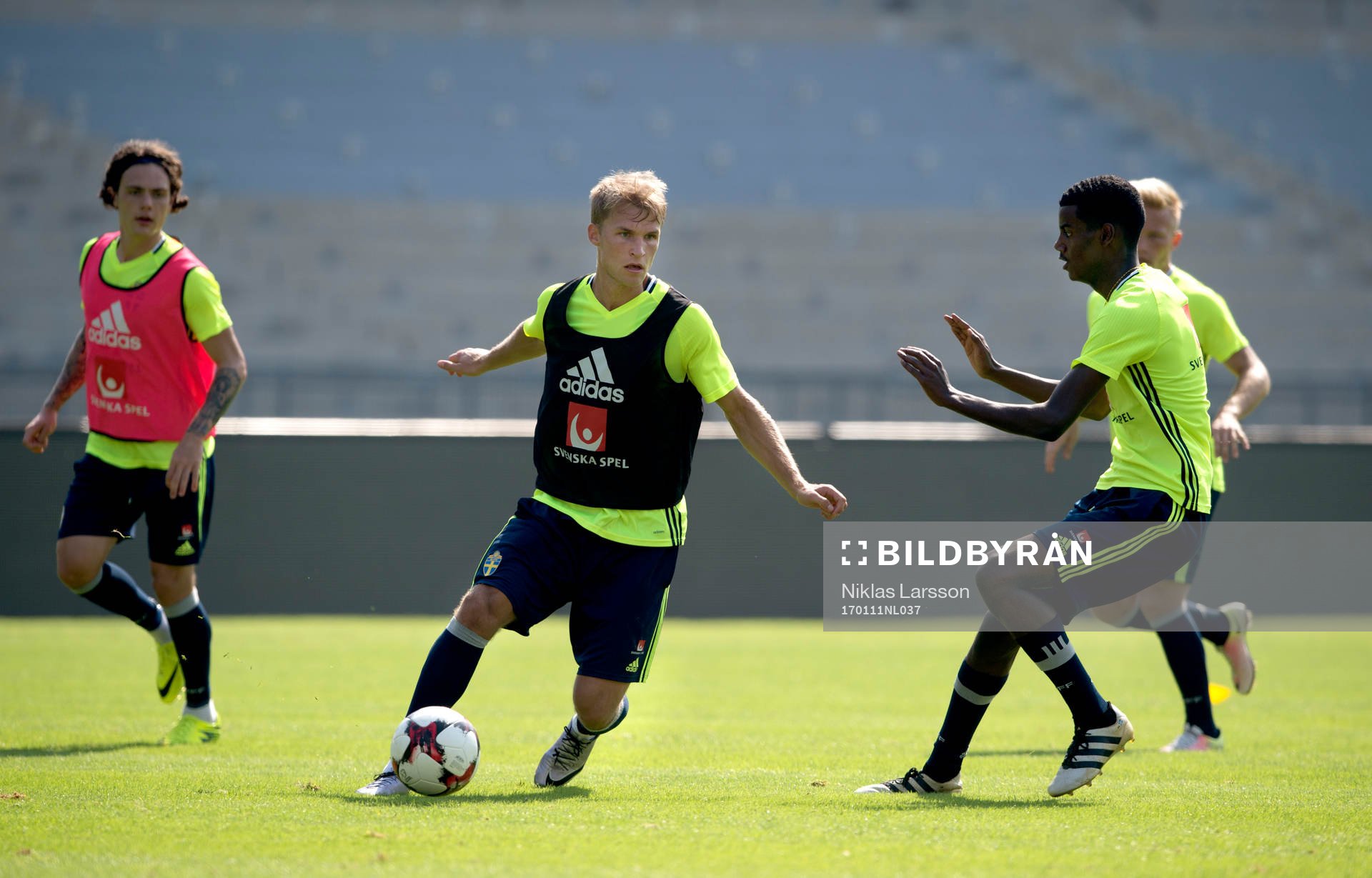 Sveriges Sebastian Andersson och Alexander Isak
