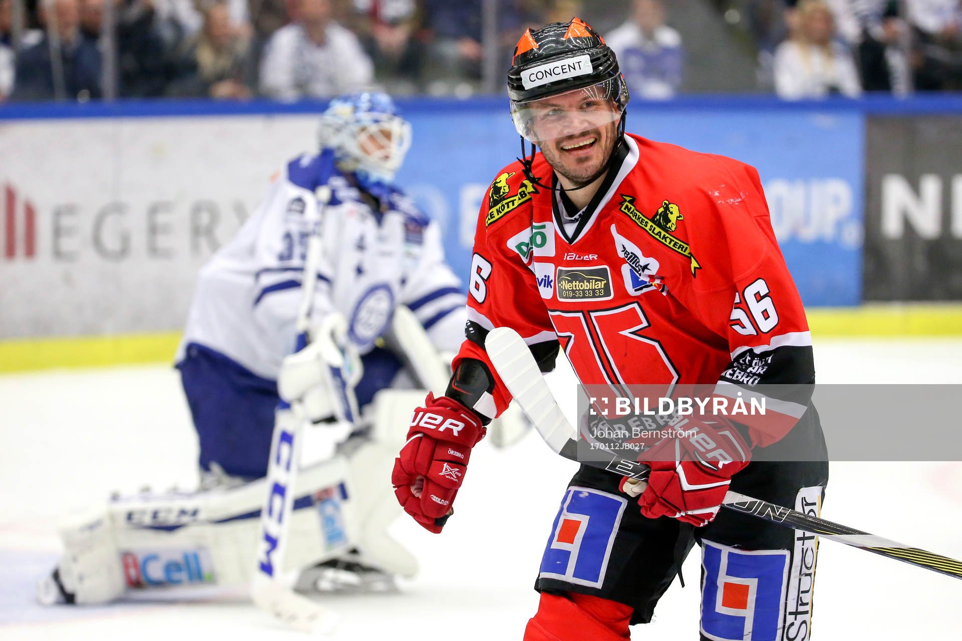 Örebros Johan Wiklander jublar