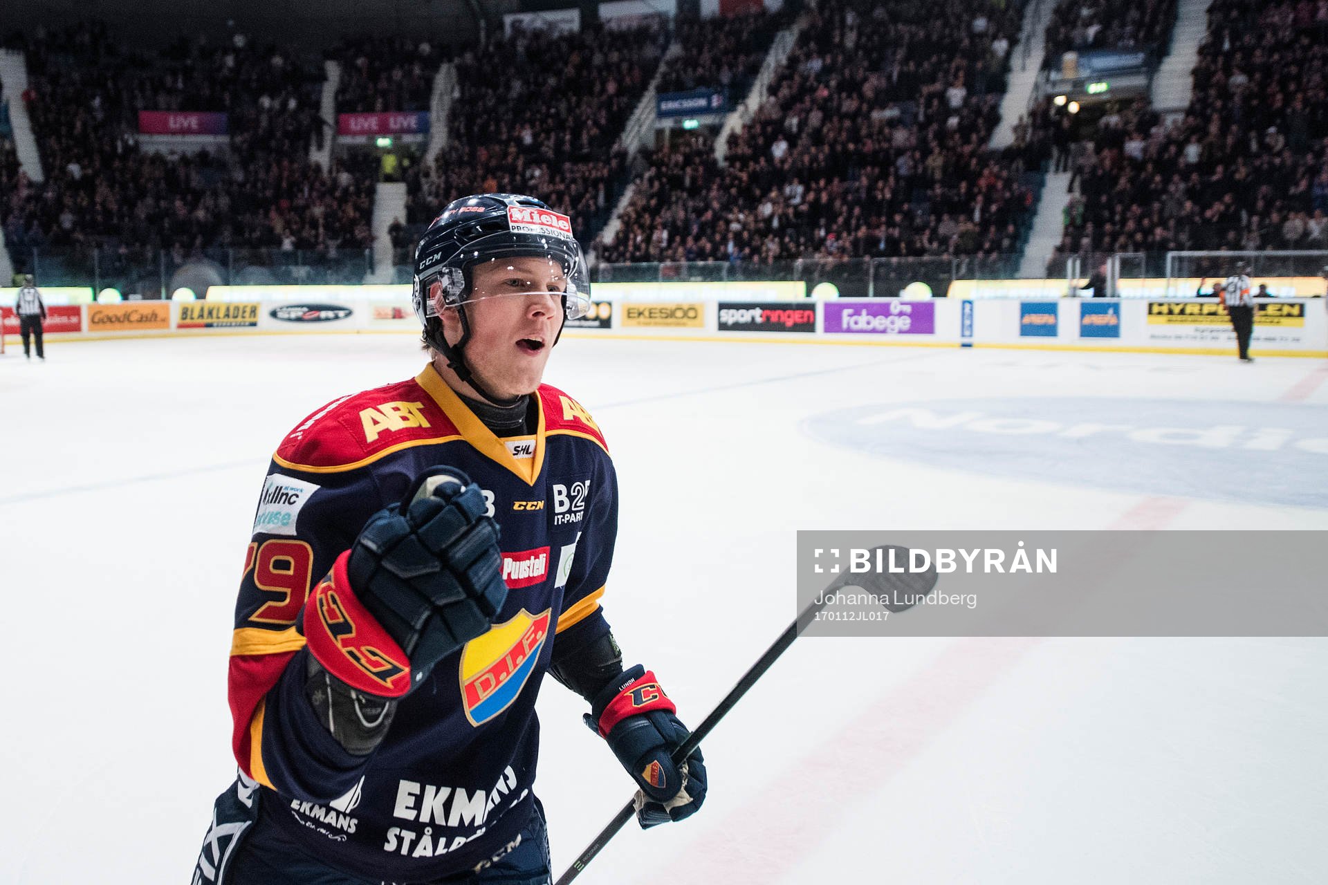 Djurgårdens Patrik Lundh jublar