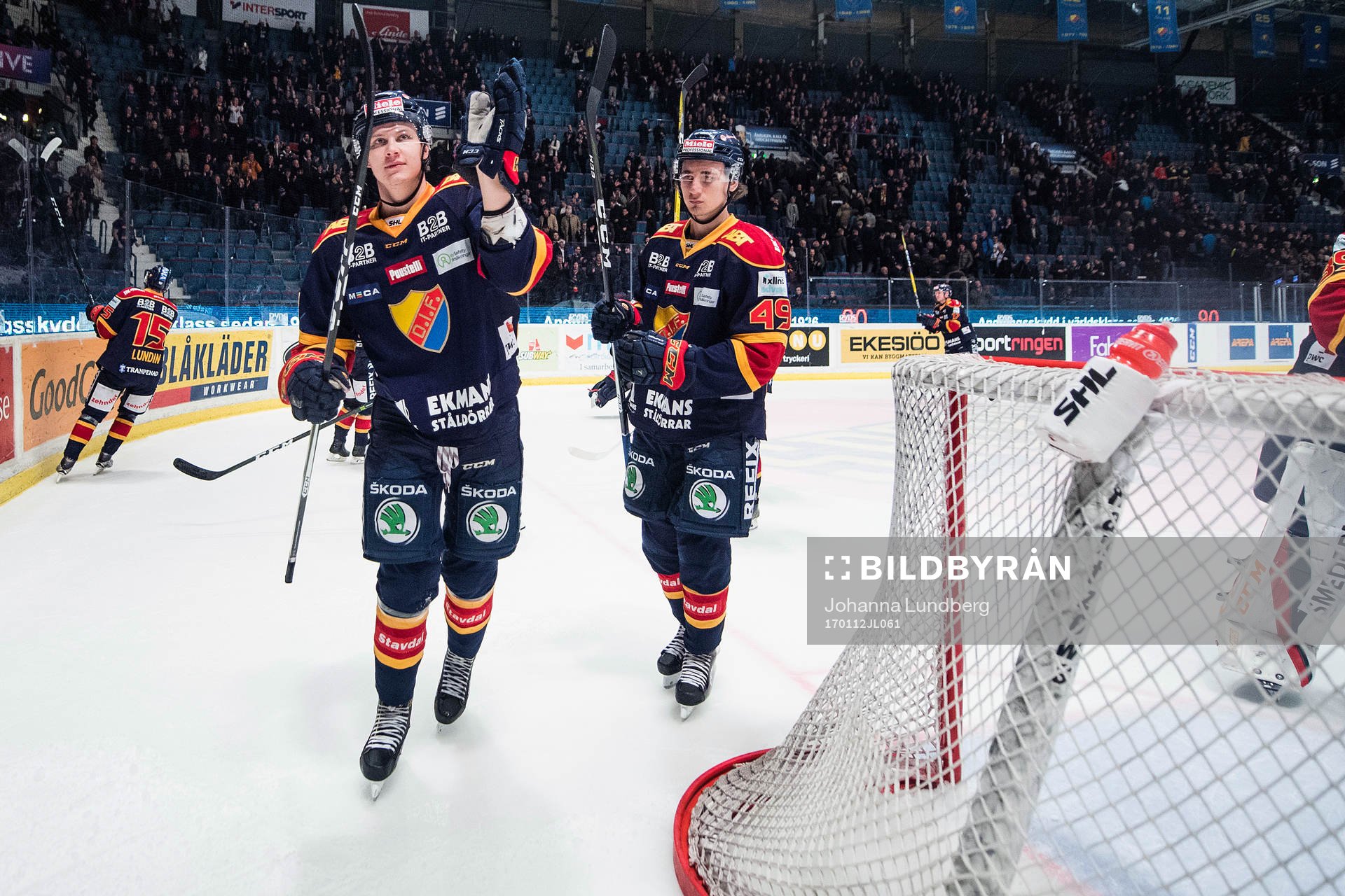 Djurgårdens Adam Ollas Mattsson och David Bernhardt jublar