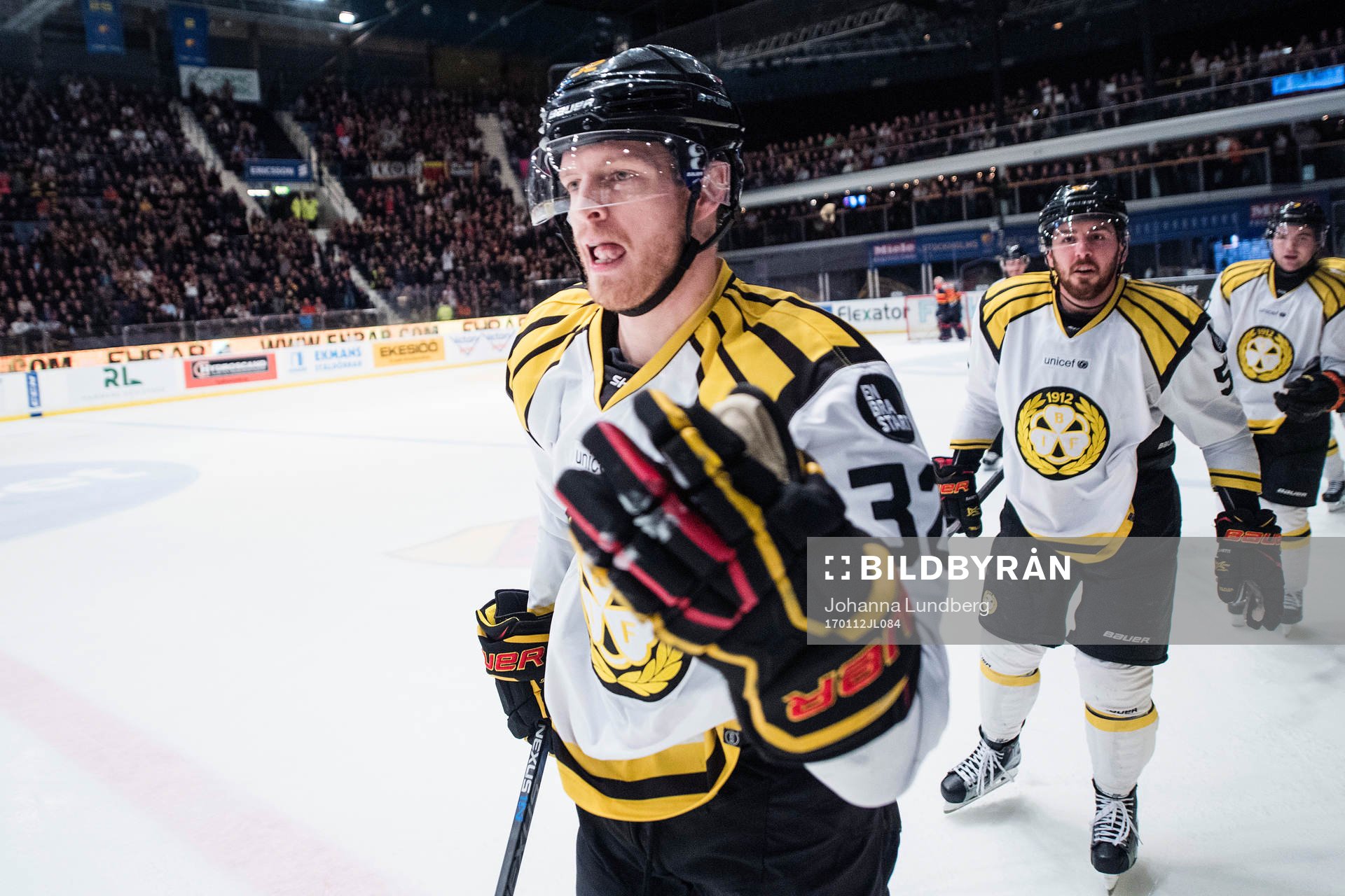 Brynäs Nick Johnson jublar