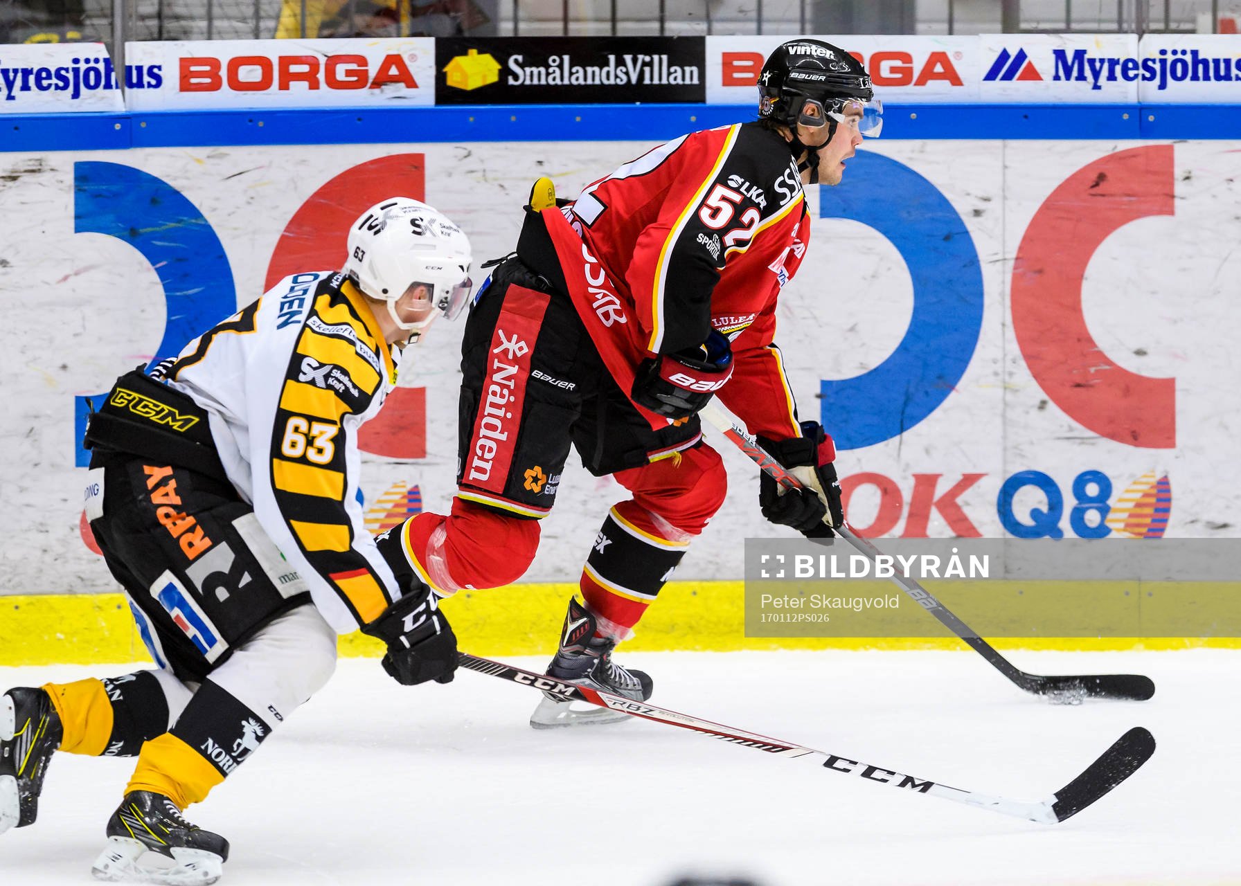 Luleås Karl Fabricius med pucken