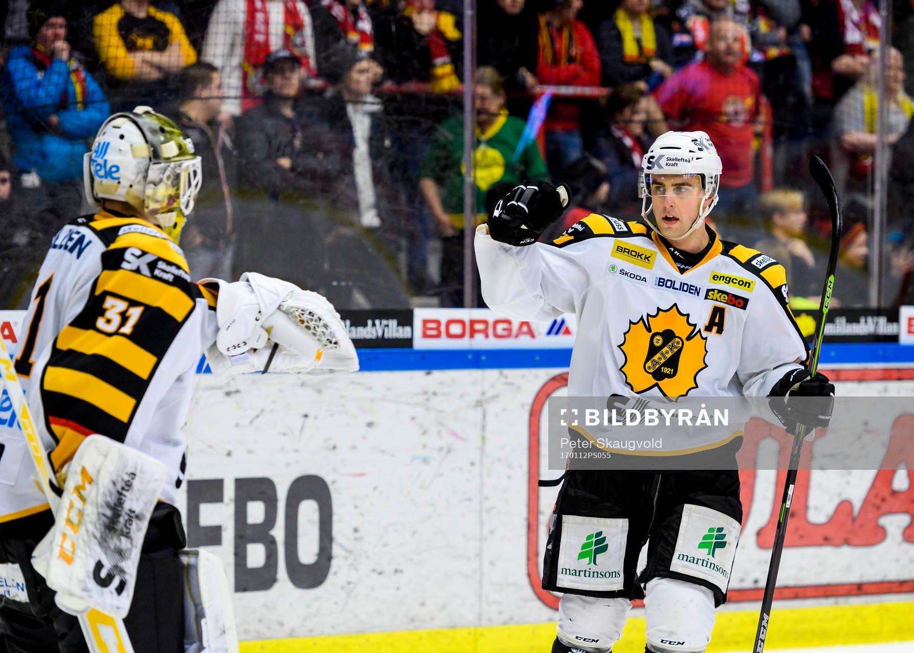 Skellefteås Joakim Lindström jublar