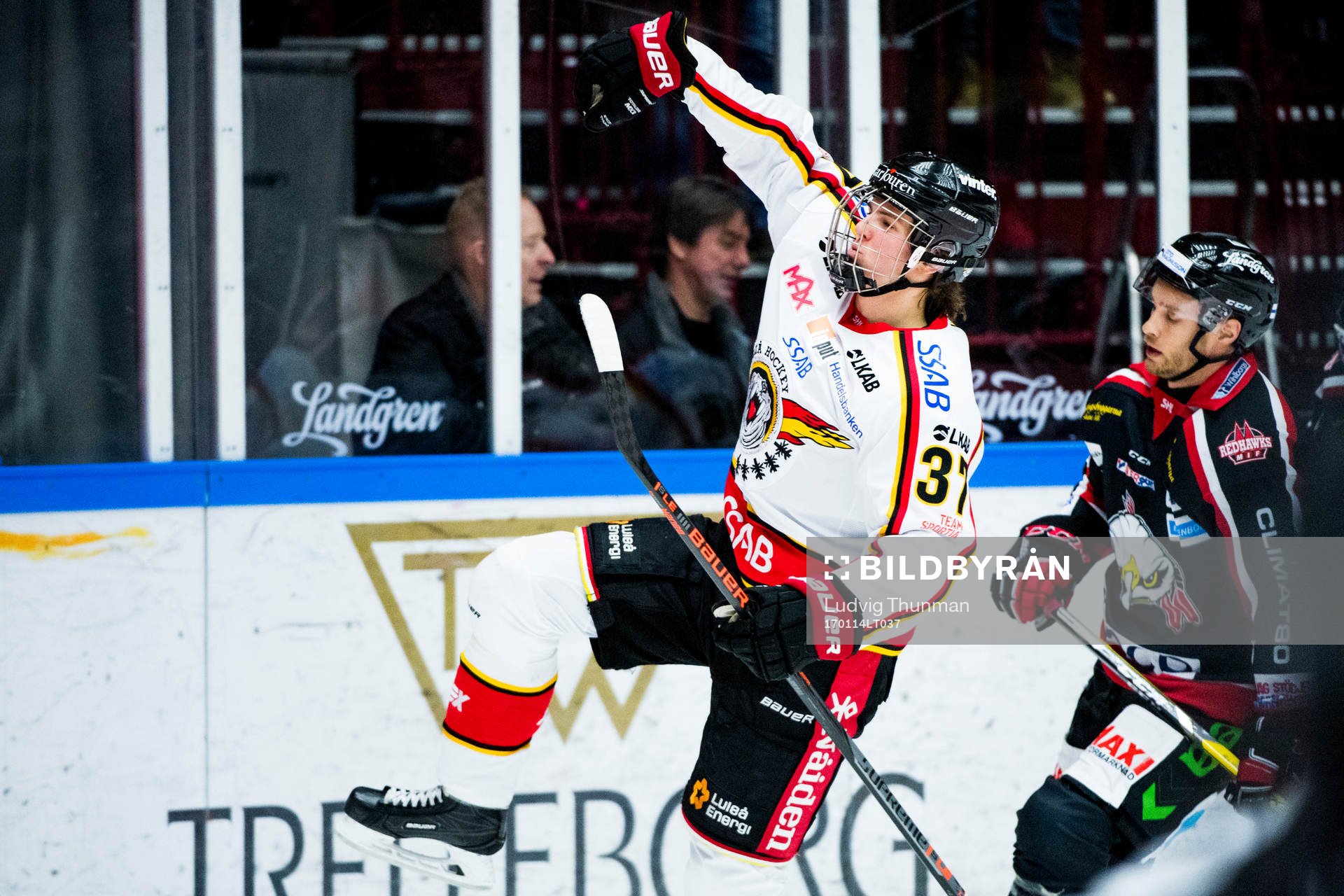 Luleås Isac Lundeström jublar