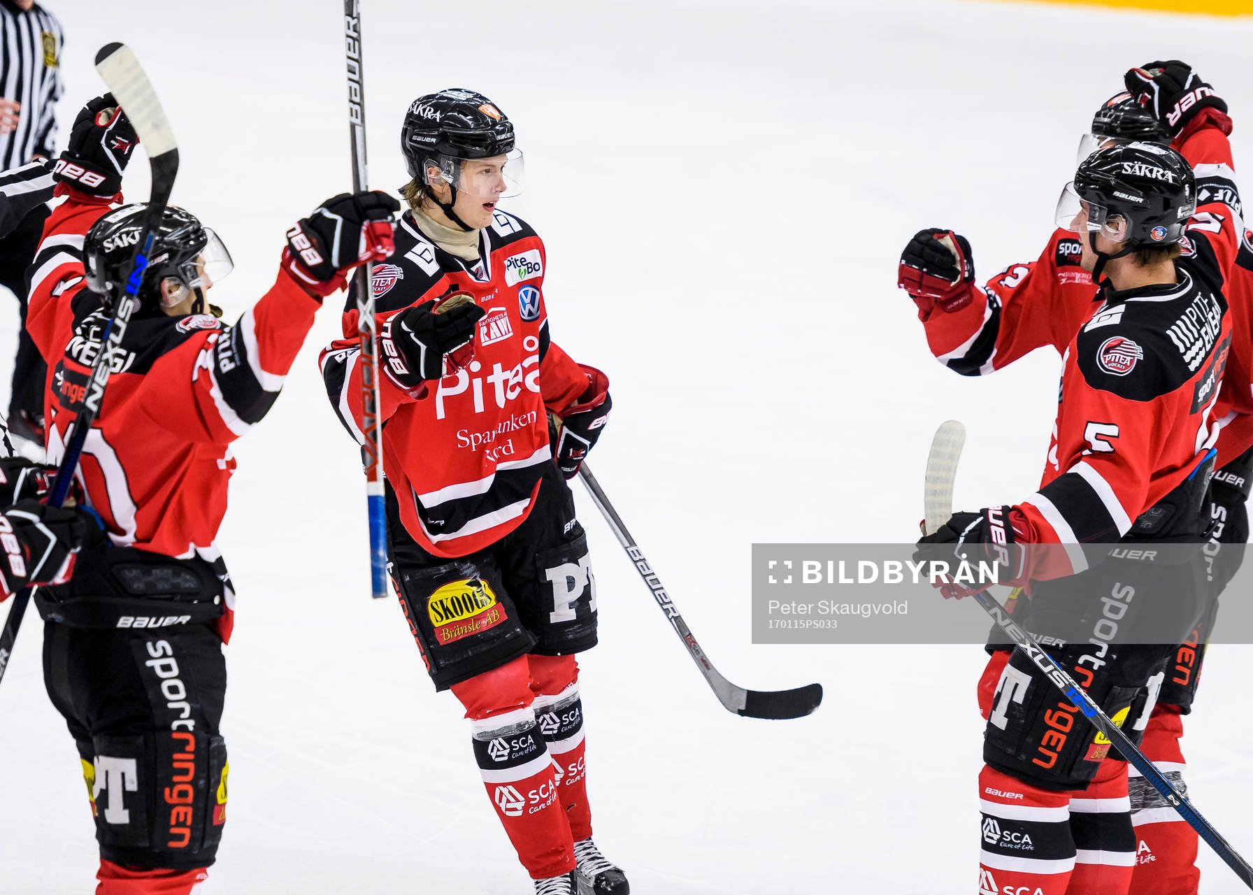 Piteås Petter Mäkitalo (m) jublar