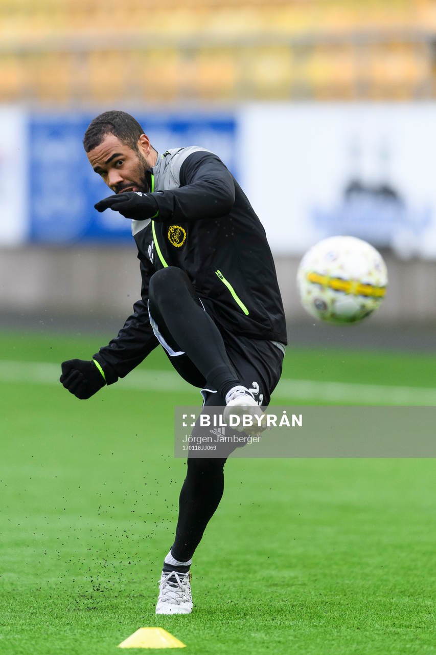 Alex Dyer