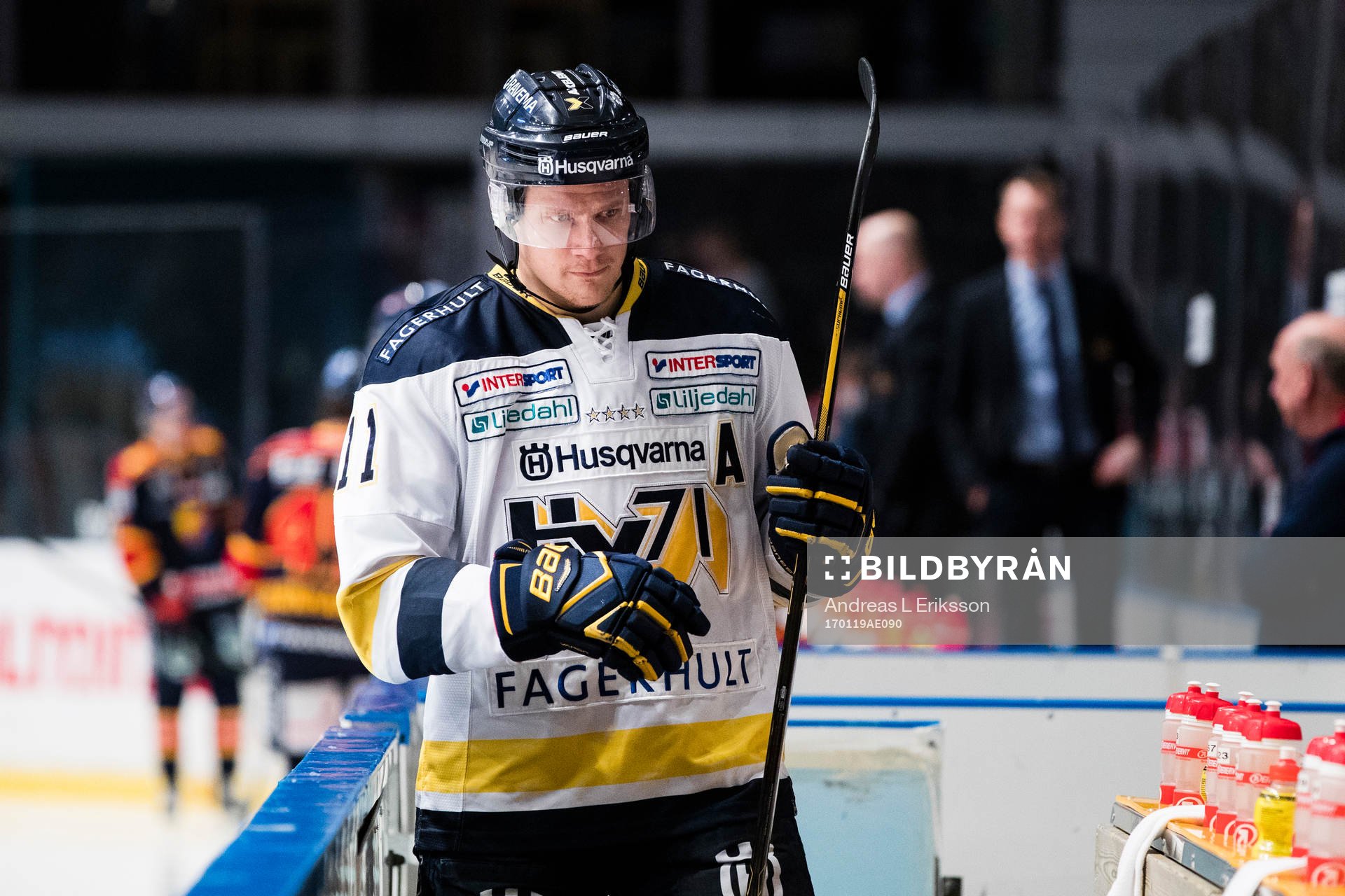 s Simon Önerud