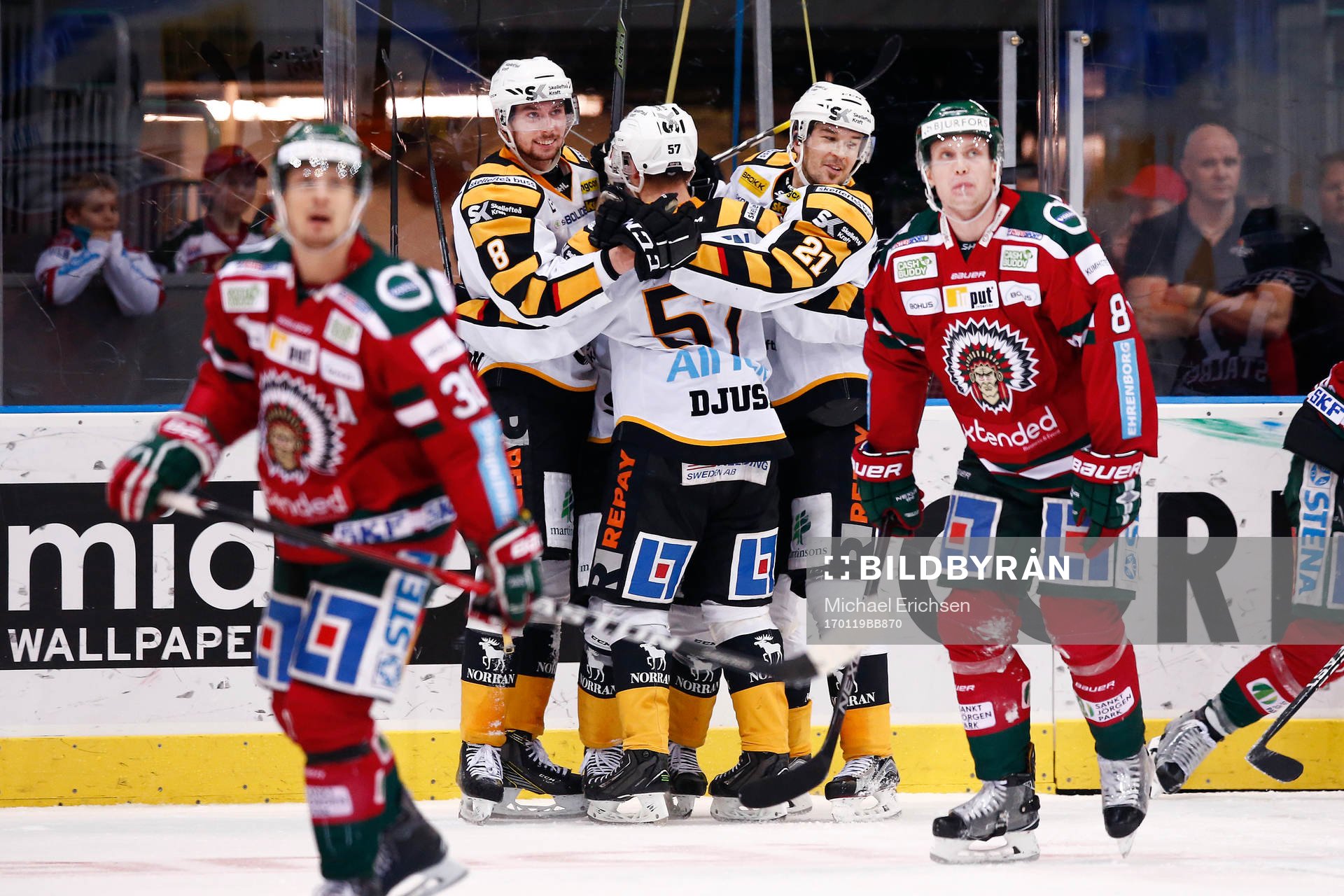 Skellefteås spelare jublar