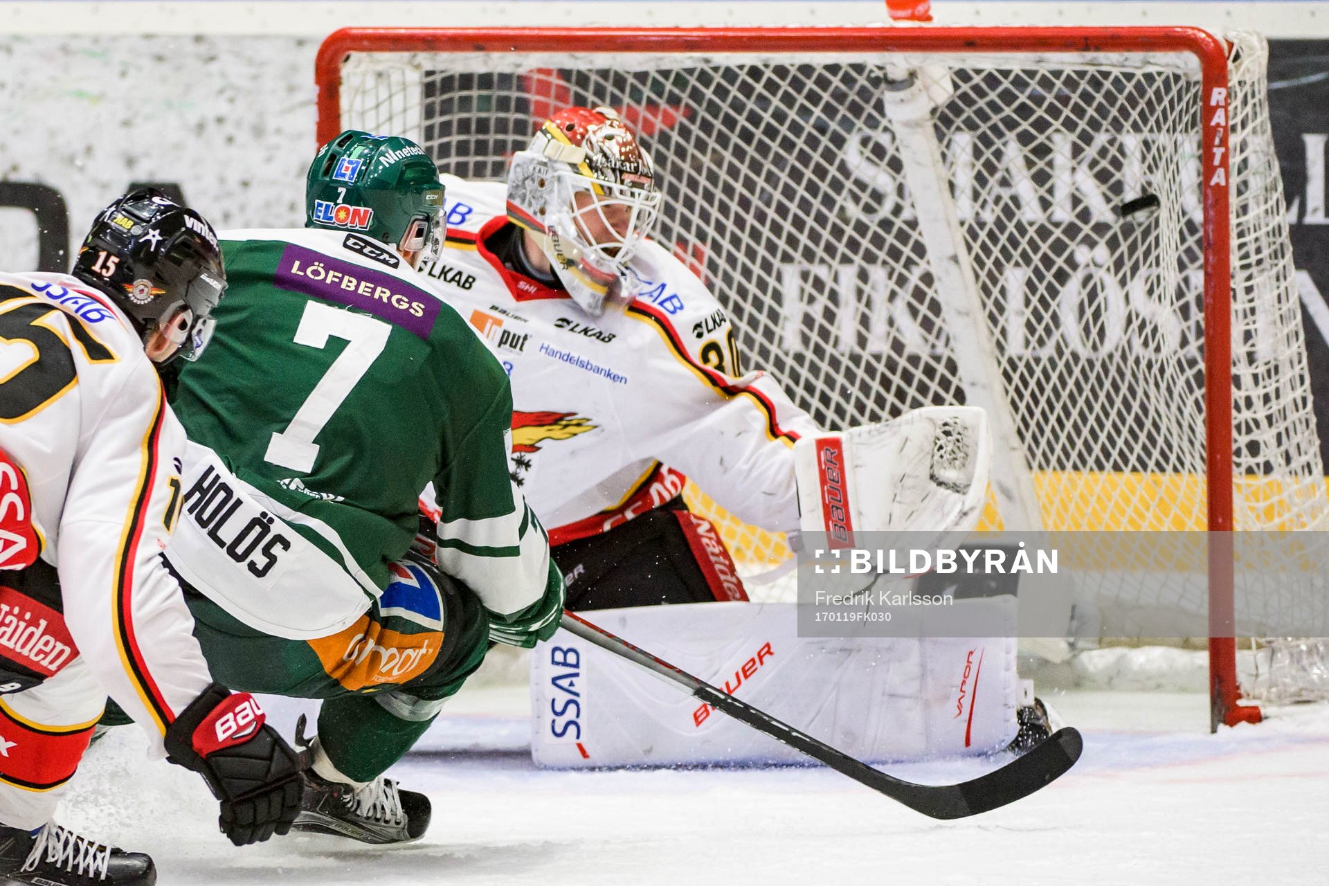 Färjestads Jonas Holös gör 3-2 i sudden death bakom