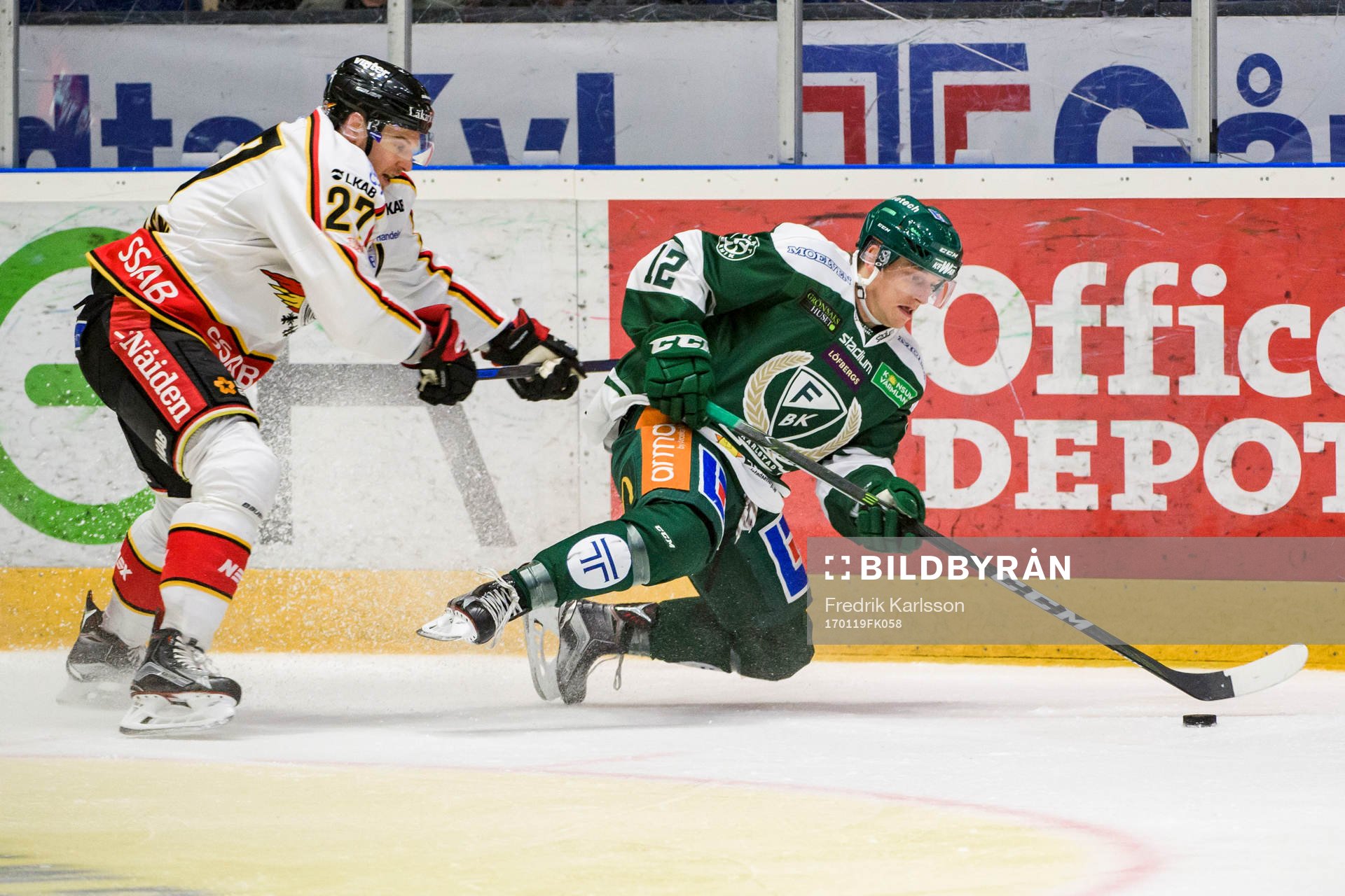 Luleås Brendan Mikkelson och Färjestads Gustaf Thorell