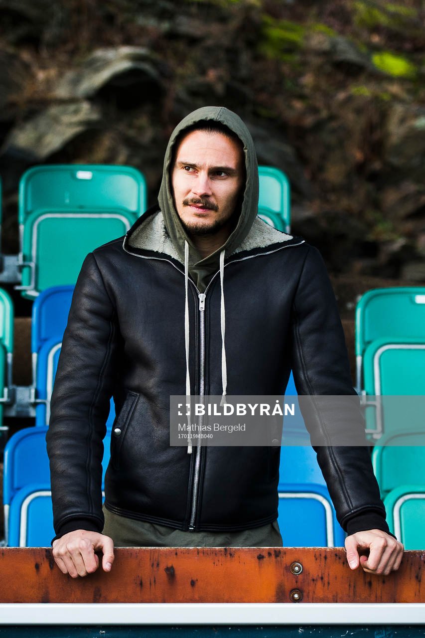 FC Köpenhamns Erik Johansson på läktaren