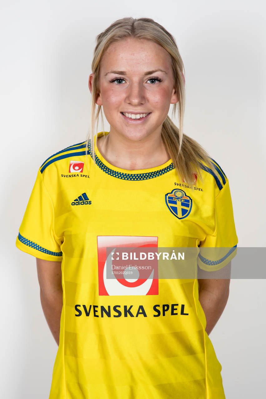 Alice Magnusson F19-landslaget
