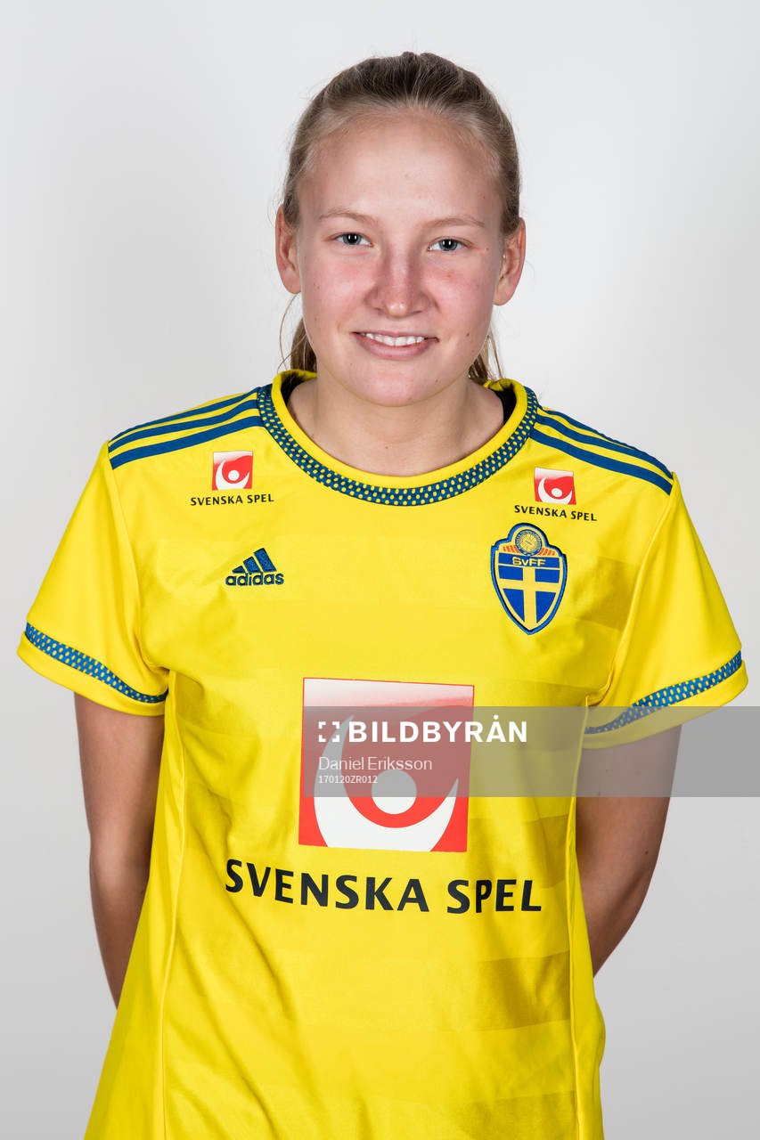 Cassandra Korhonen F19-landslaget