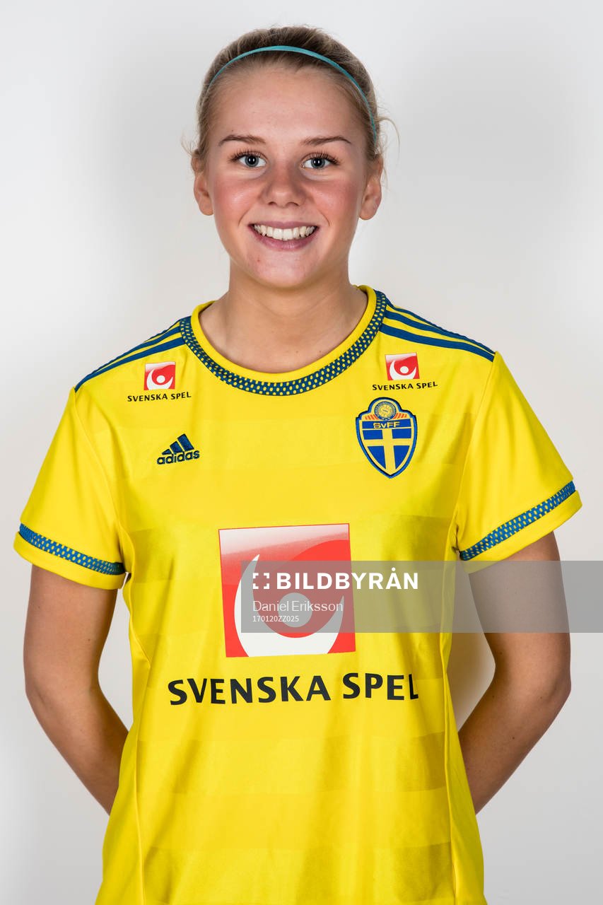 Nellie Lilja F19-landslaget