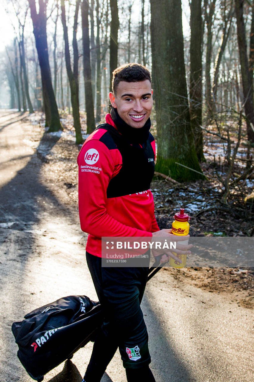 Nijmegens Jordan Larsson efter en fotbollsträning den 21 januari 2017 i Nijmegen.