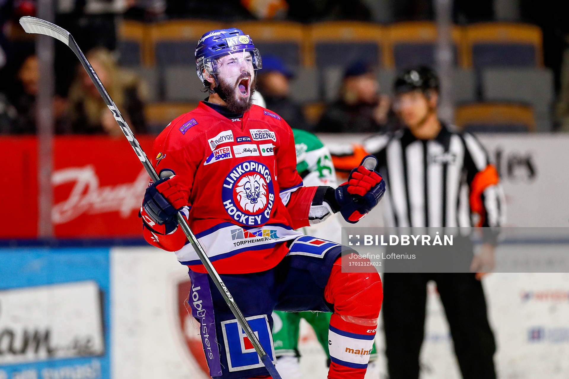 Linköpings Niklas Persson jublar