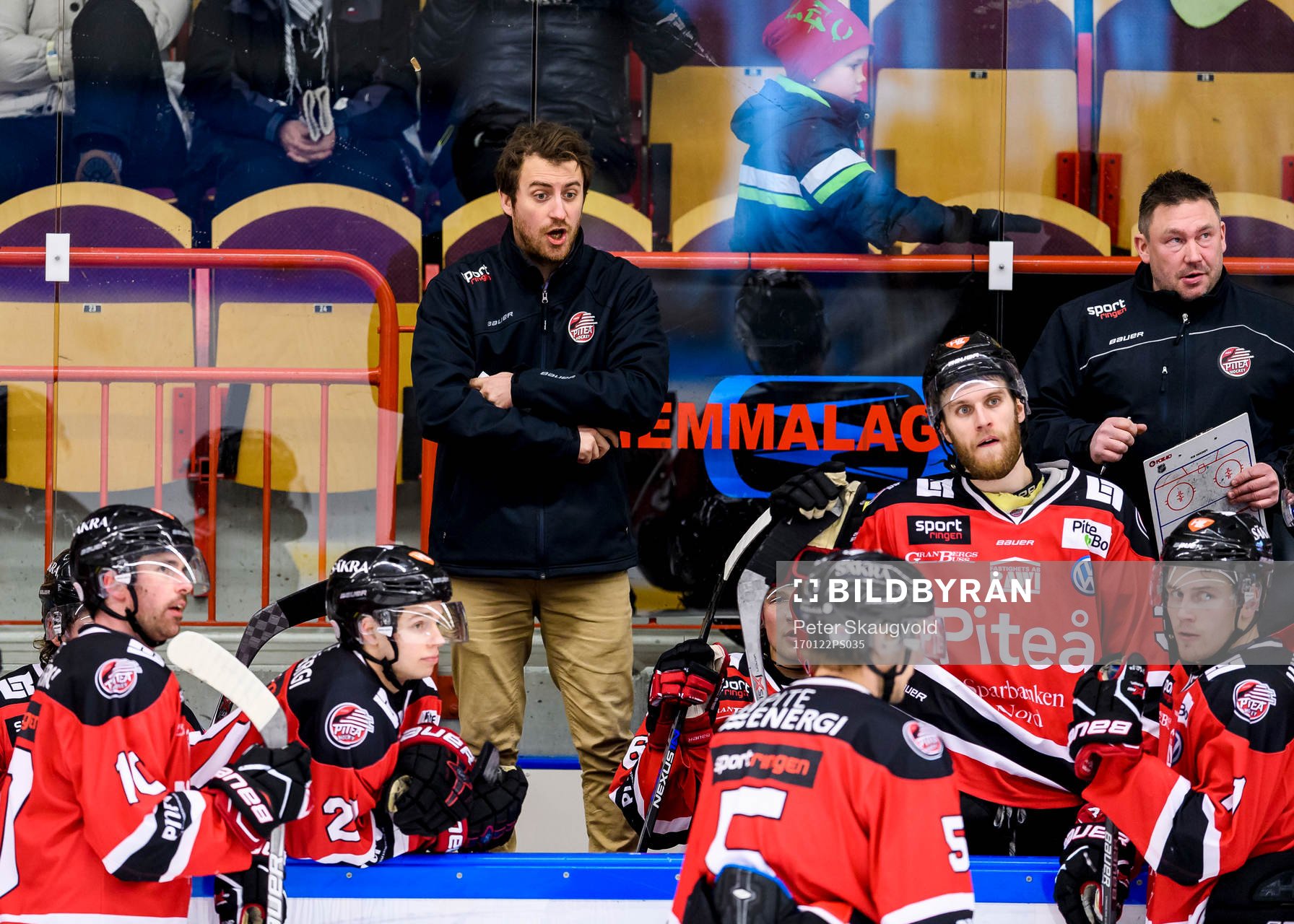 Piteås Sportchef Jonatan Glader agerar tränare då