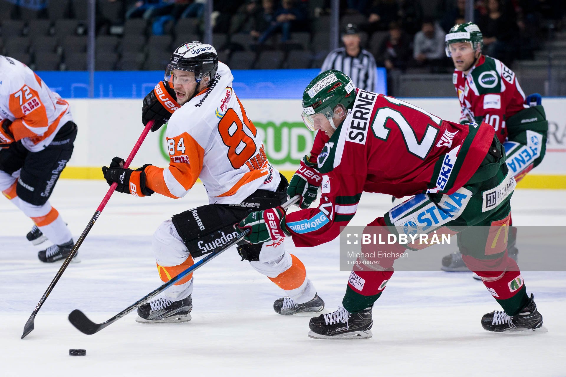 Frölundas Christoffer Ehn tar pucken från Karlskronas