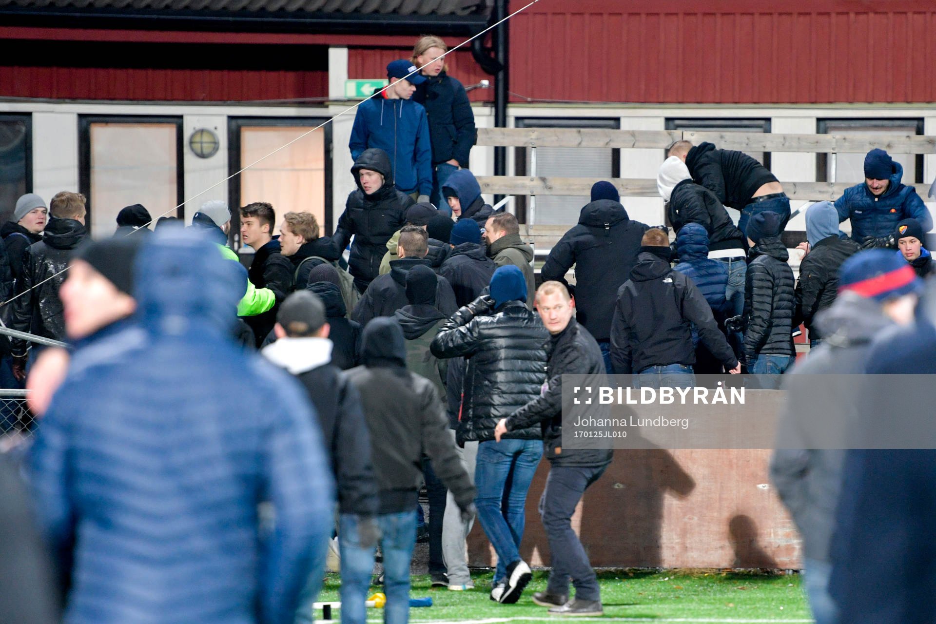 Oroligt bland supportrarna