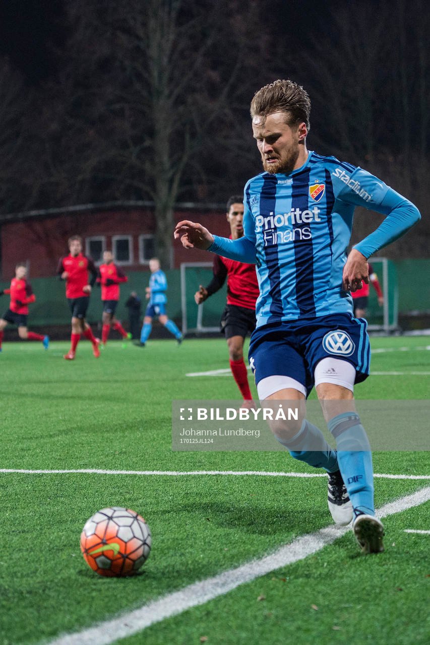 Djurgårdens Jacob Une Larsson