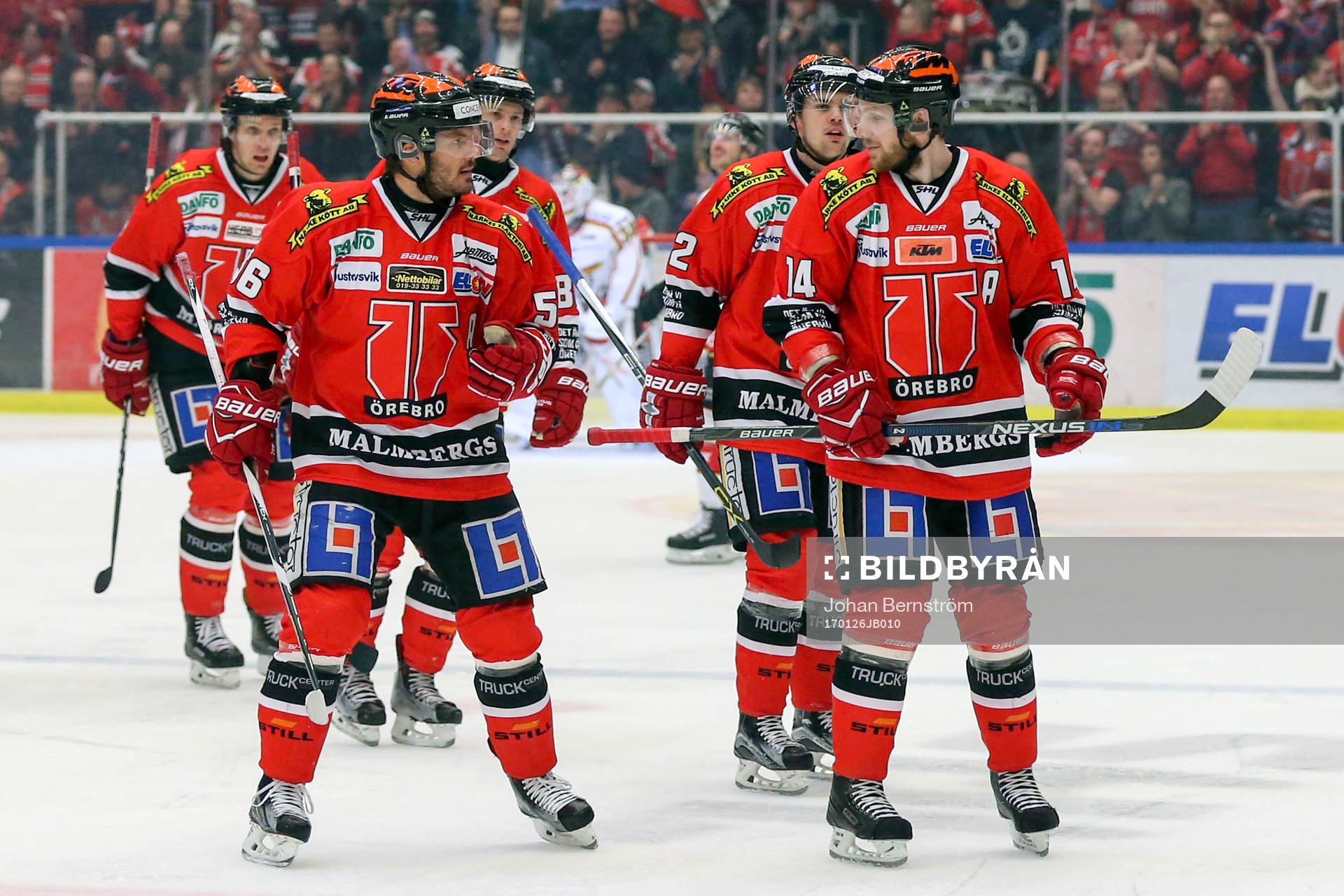Örebros Johan Wiklander jublar