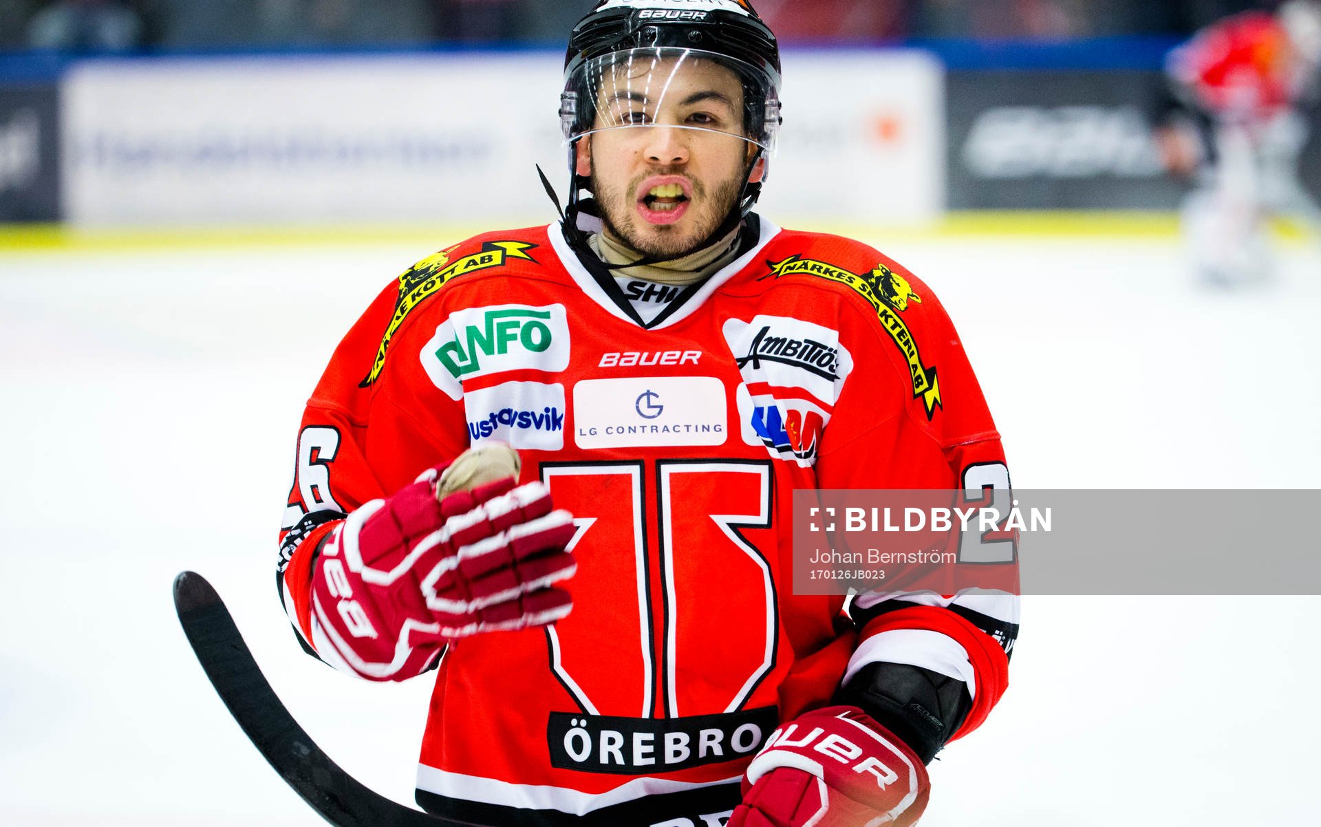 Örebros Greg Squires jublar