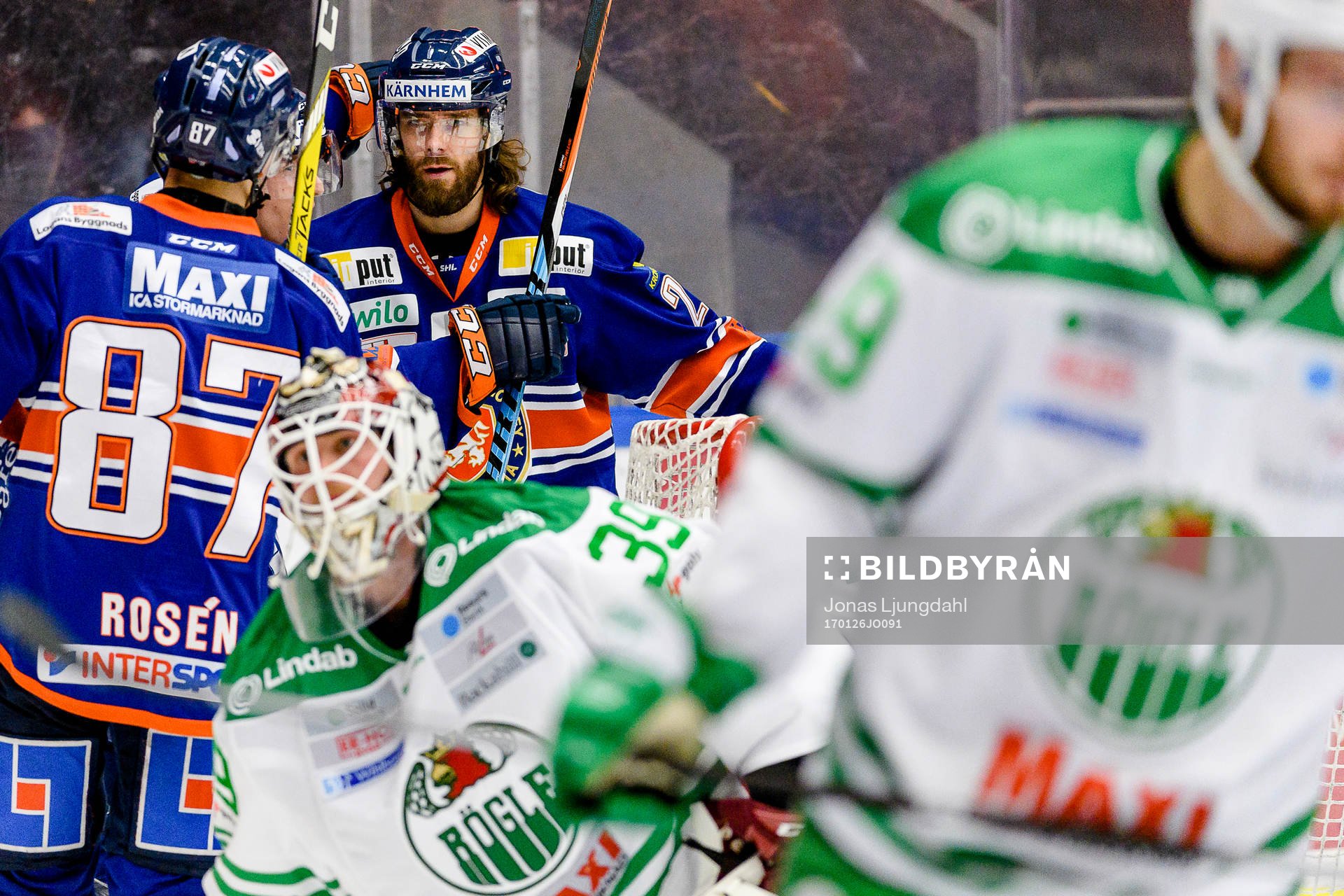 Växjös Ville Leino jublar
