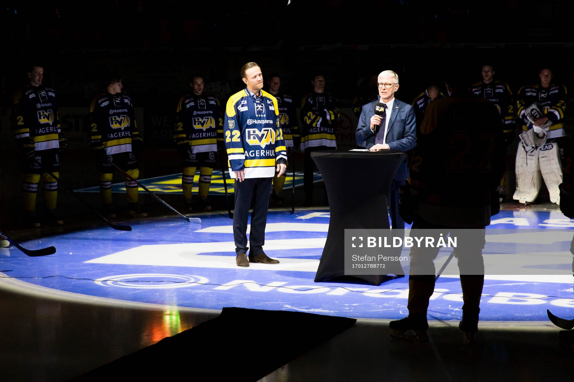 s David Petrasek hyllas med tal från HV71:s