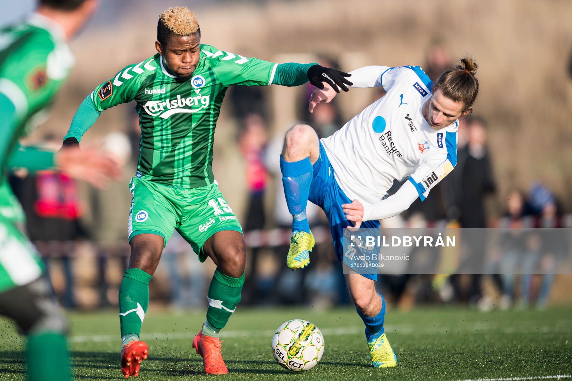 Helsingborgs Jesper Lange och Odense Izunna Uzochukwu