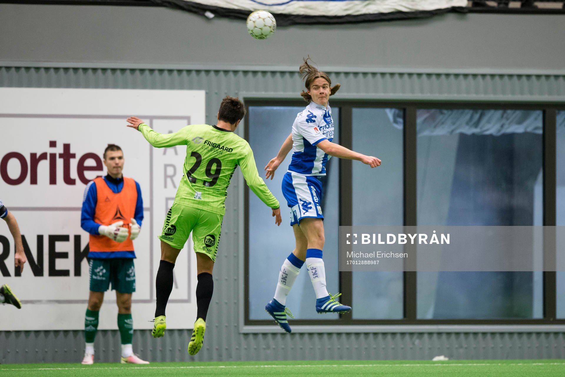 IFK Göteborgs August Erlingmark i nickduell