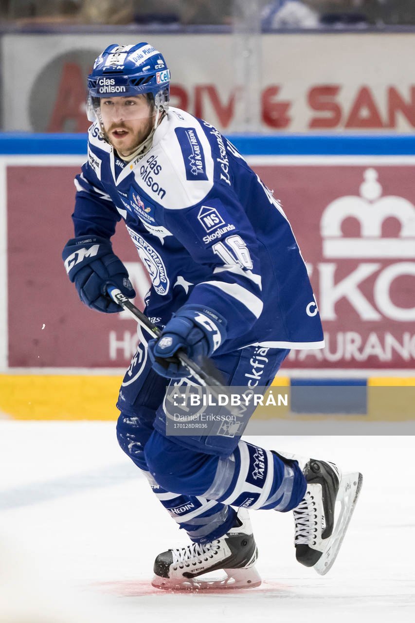 Leksands János Hári  i ishockeymatchen i SHL mellan