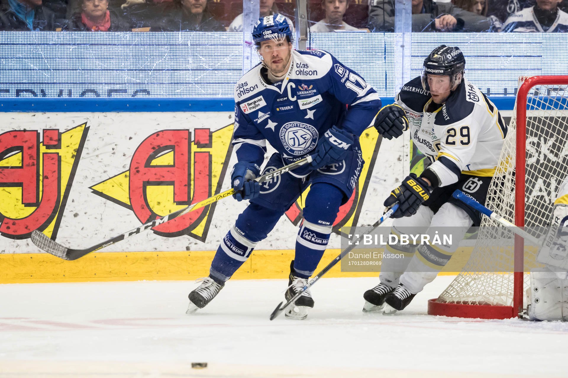 s Chris Abbott  i ishockeymatchen i SHL mellan Leksand och
