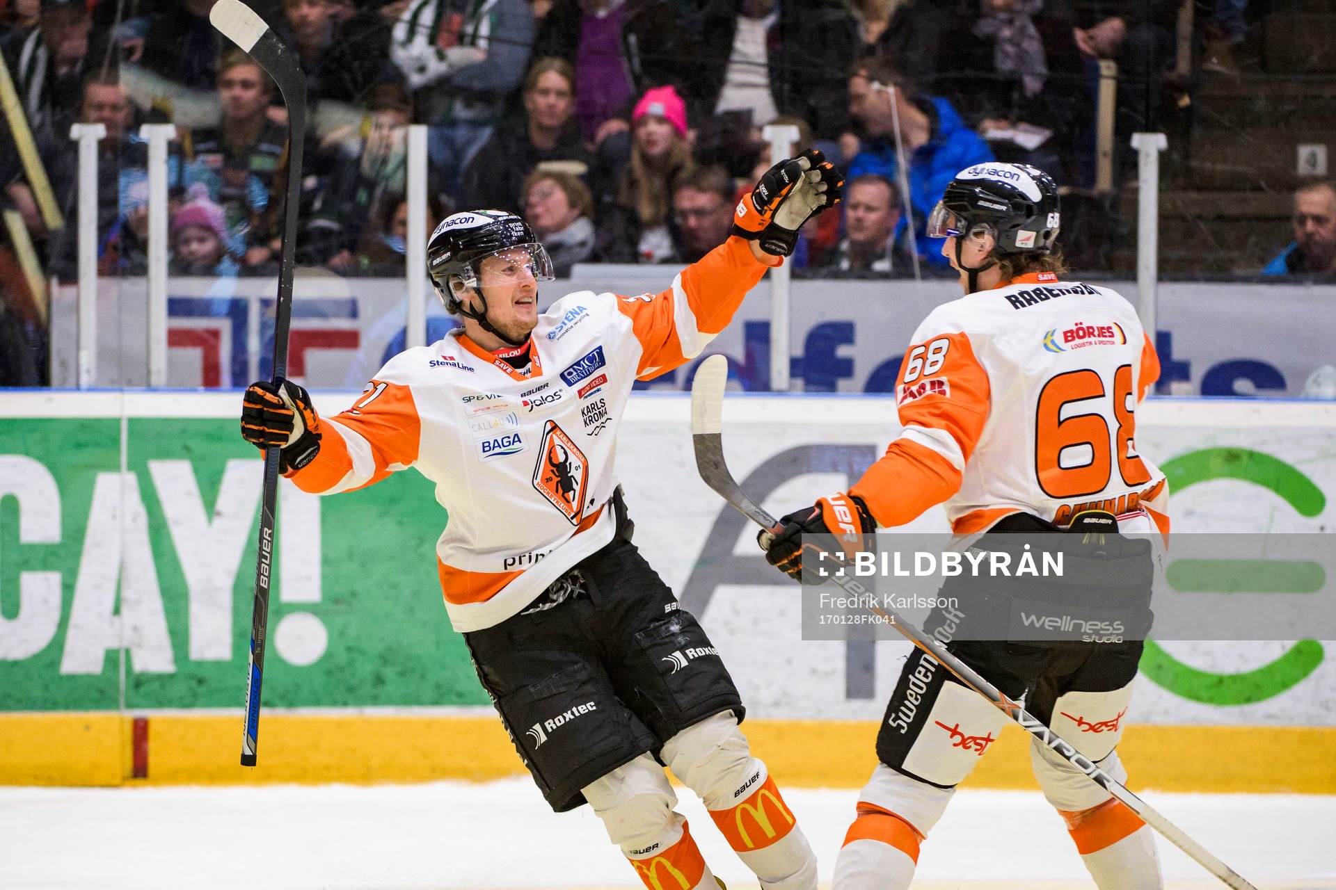 Karlskronas Marcus Paulsson jublar