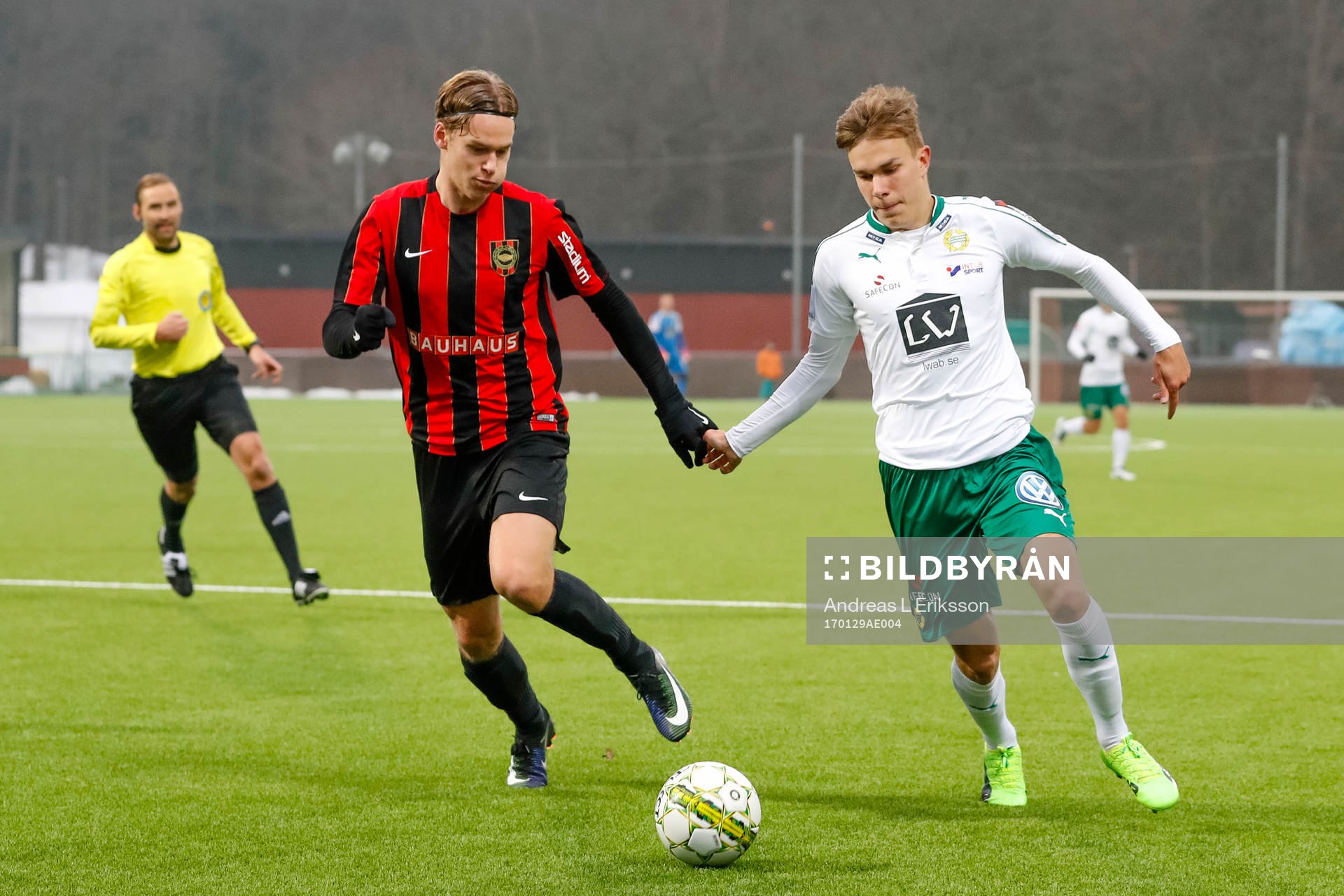 Brommapojkarnas Felix Beijmo och Hammarbys Dusan Jajic