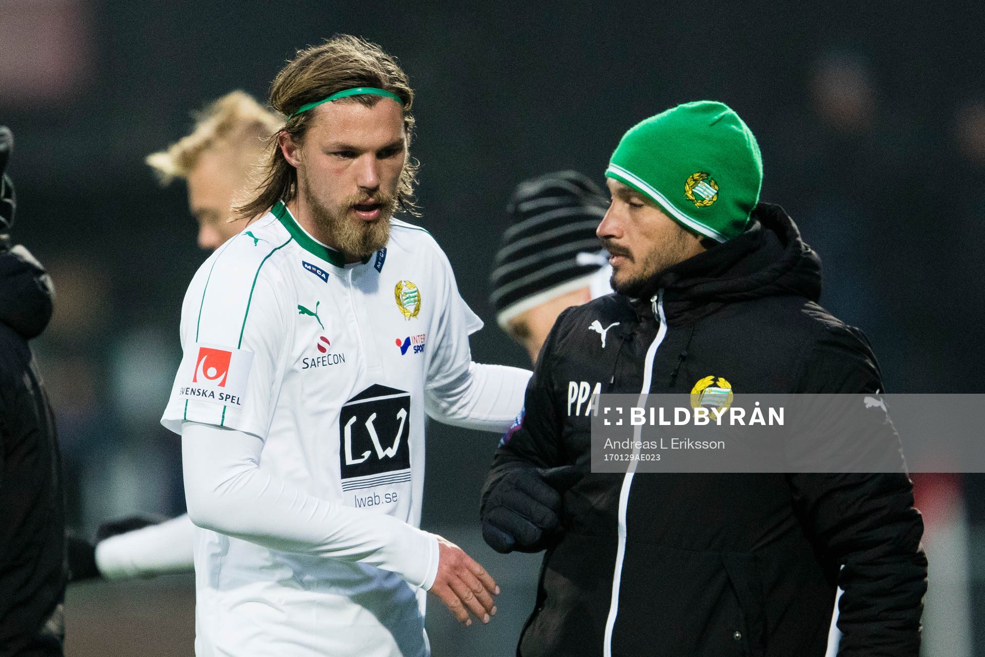 Hammarbys Björn Paulsen och Hammarbys assisterande