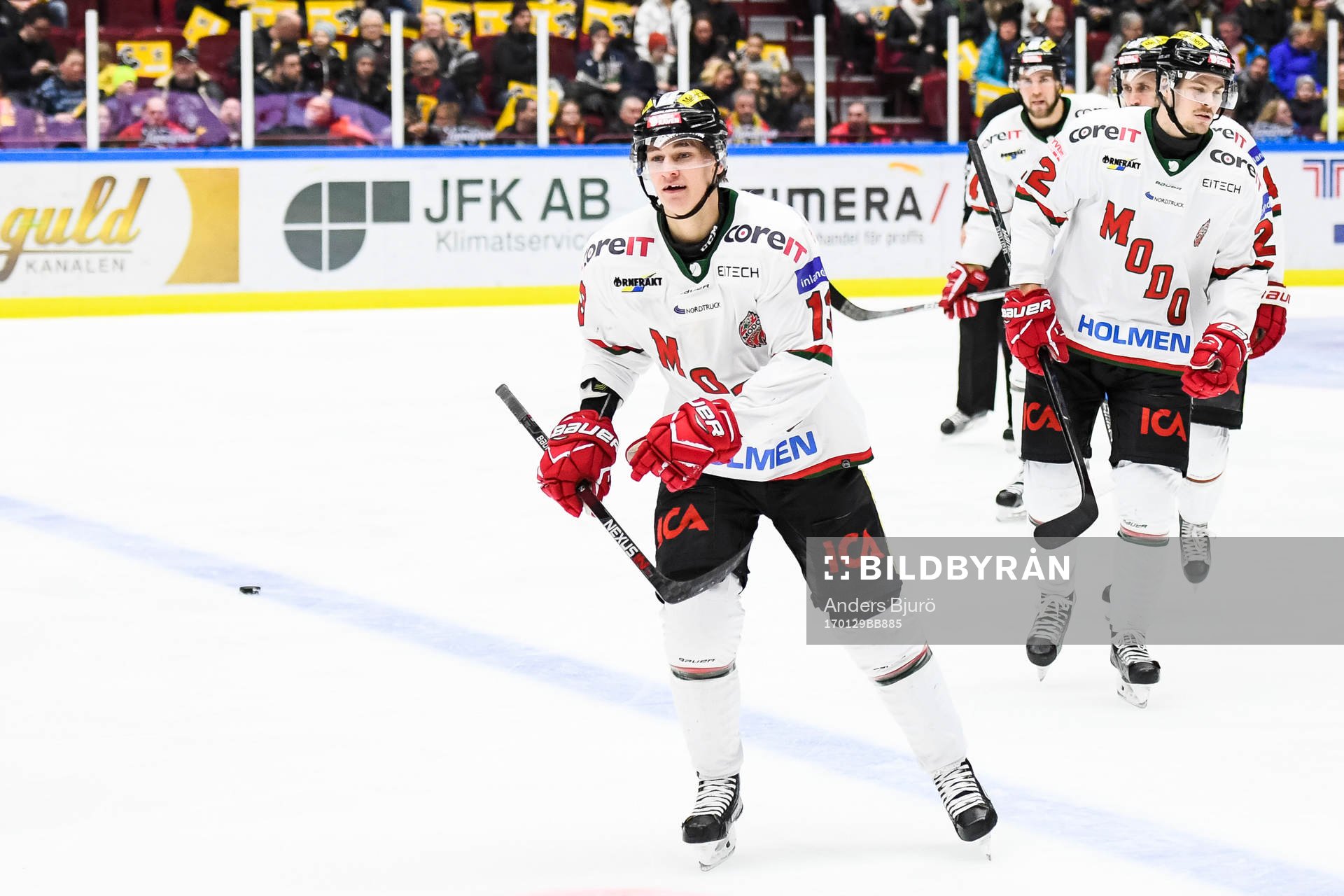Modos David Rundqvist jublar