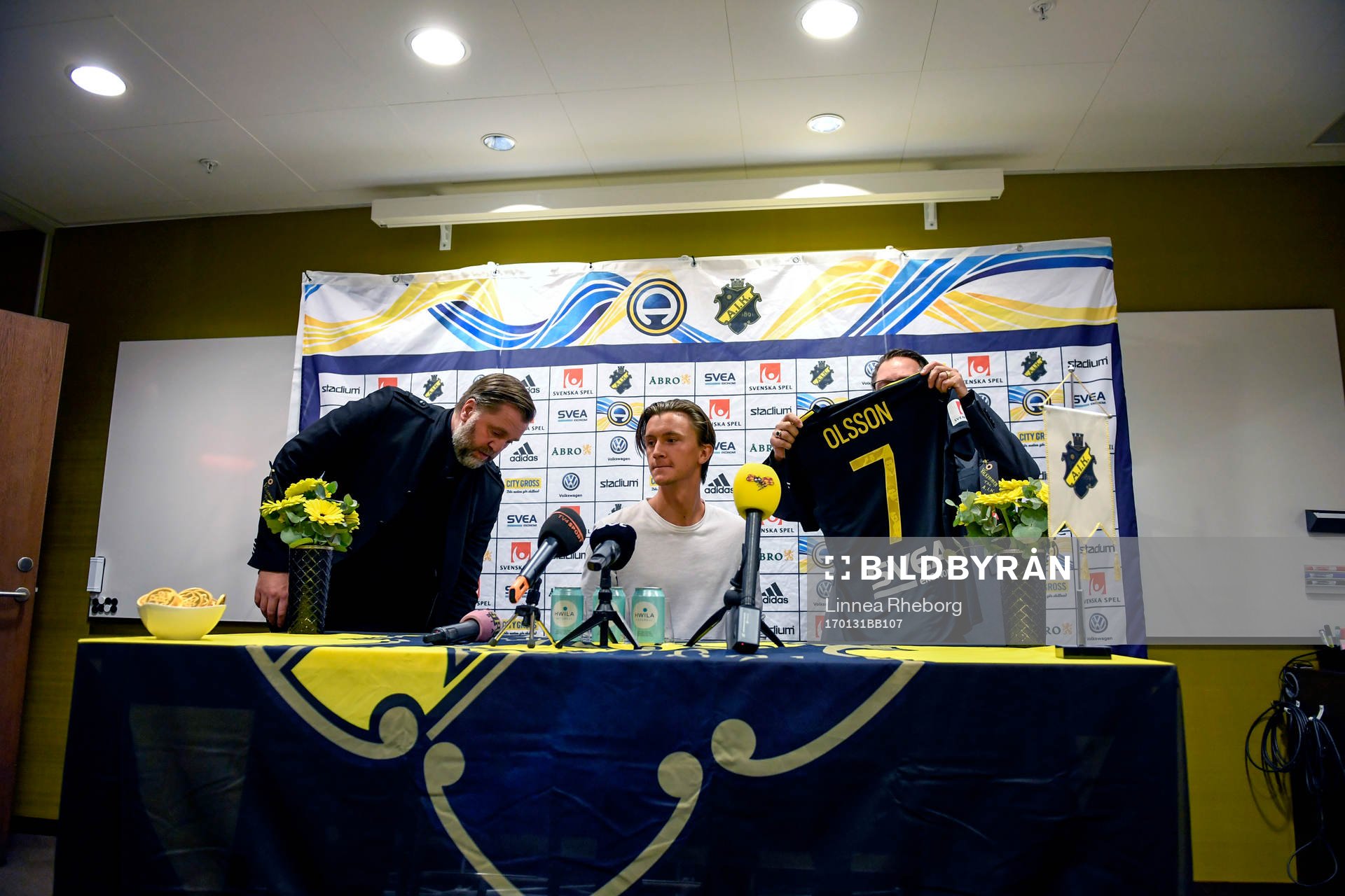 s sportchef Björn Wesström och Kristoffer Olsson  vid en
