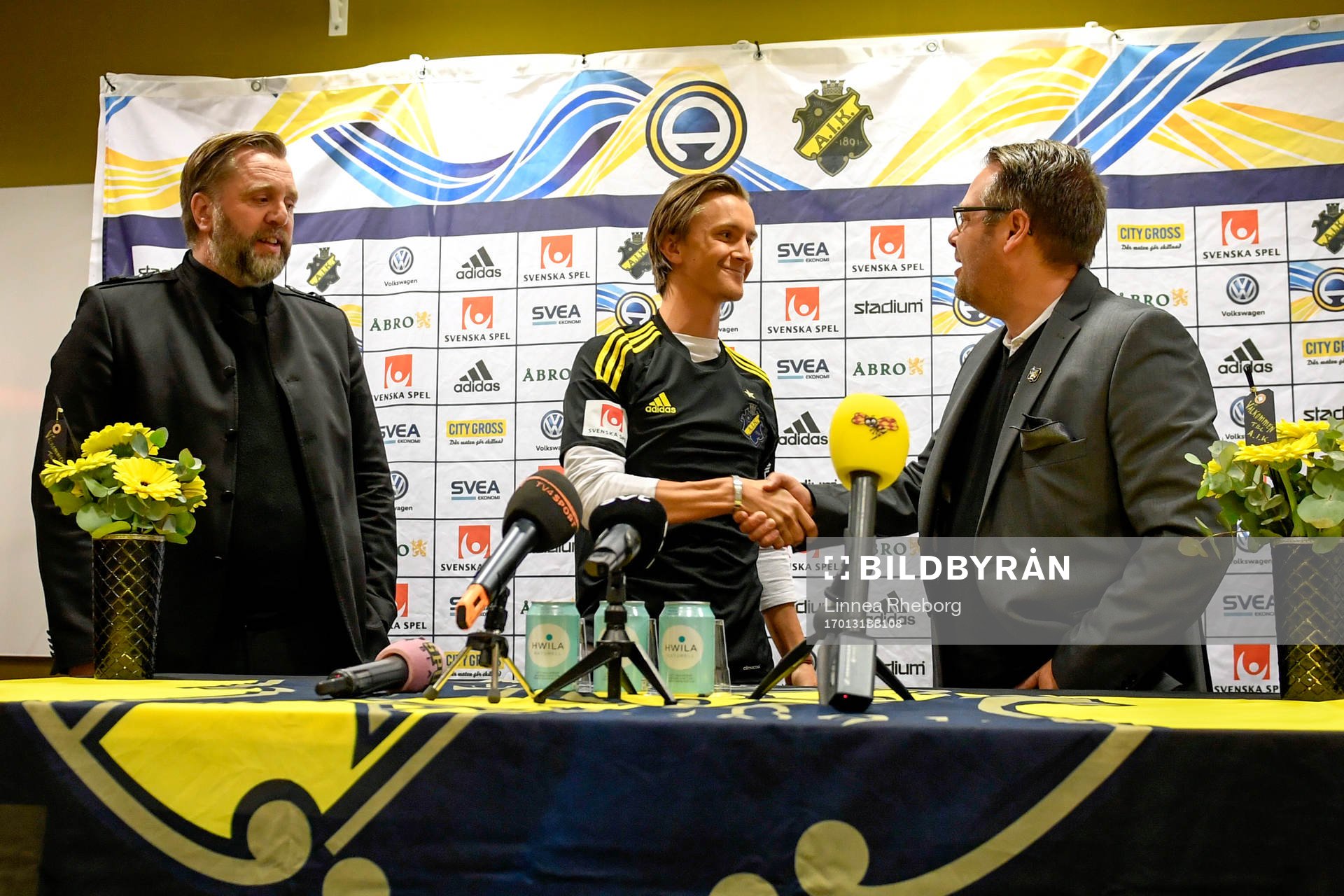 s sportchef Björn Wesström och Kristoffer Olsson  vid en