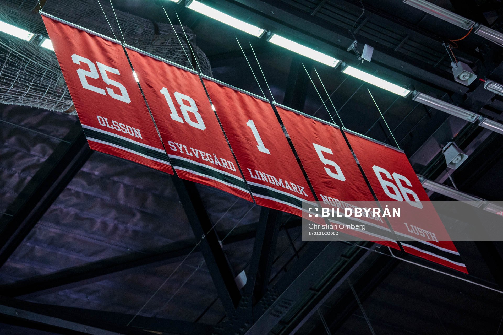 Malmö Redhawks tröjor i taket
