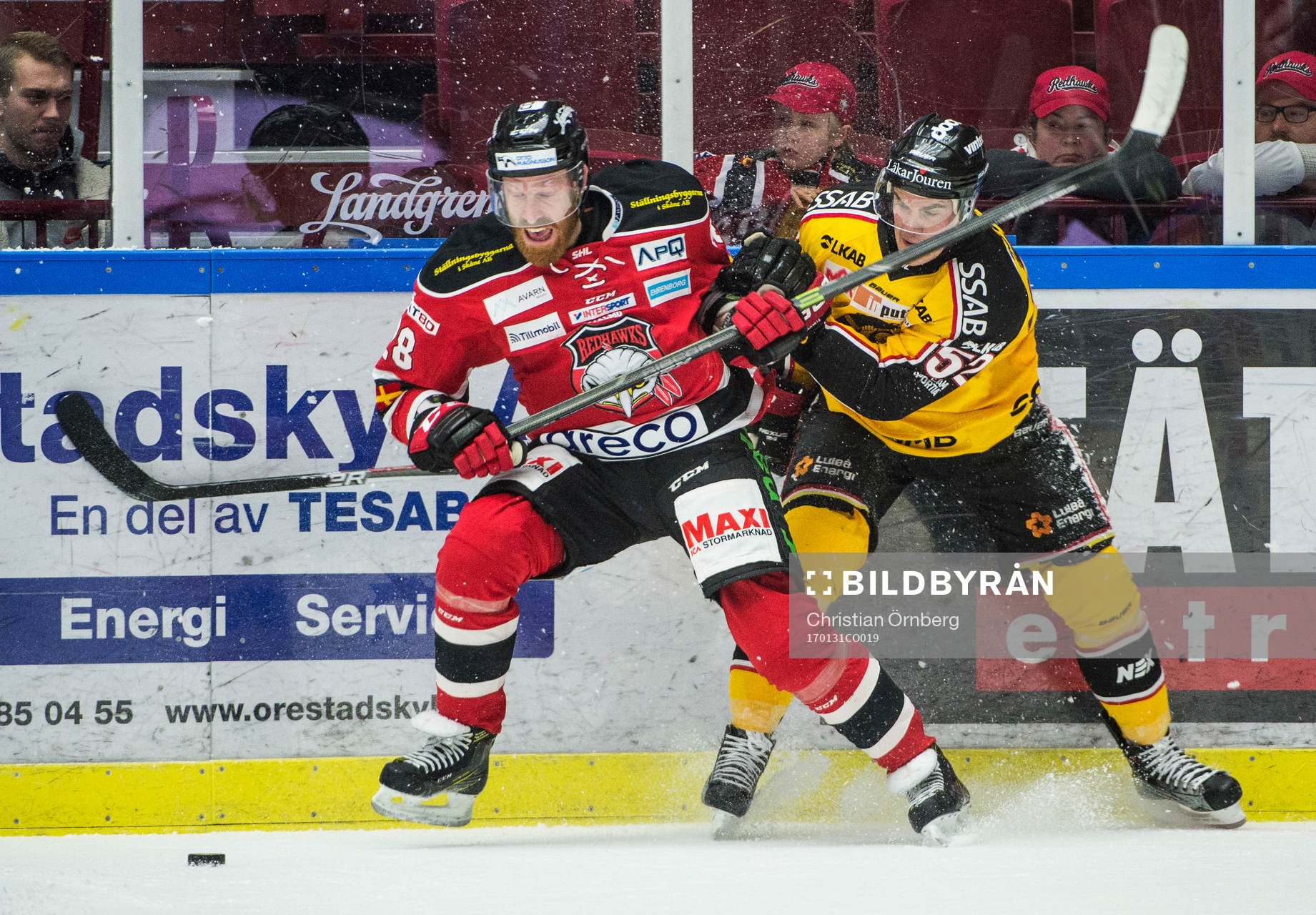 Malmö Redhawks Jens Olsson mot Luleås Karl Fabricius