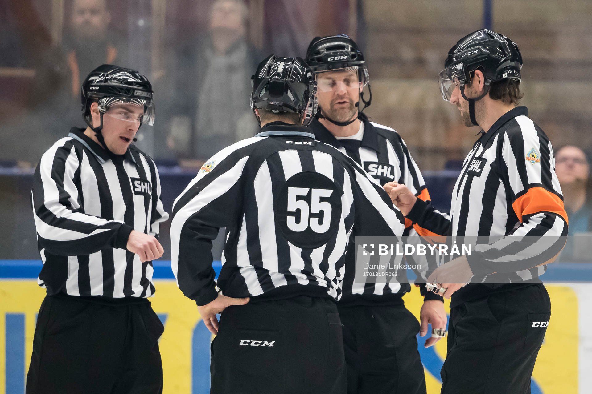 domare Mikael Nord, domare Mikael Sjöqvist, linjedomare